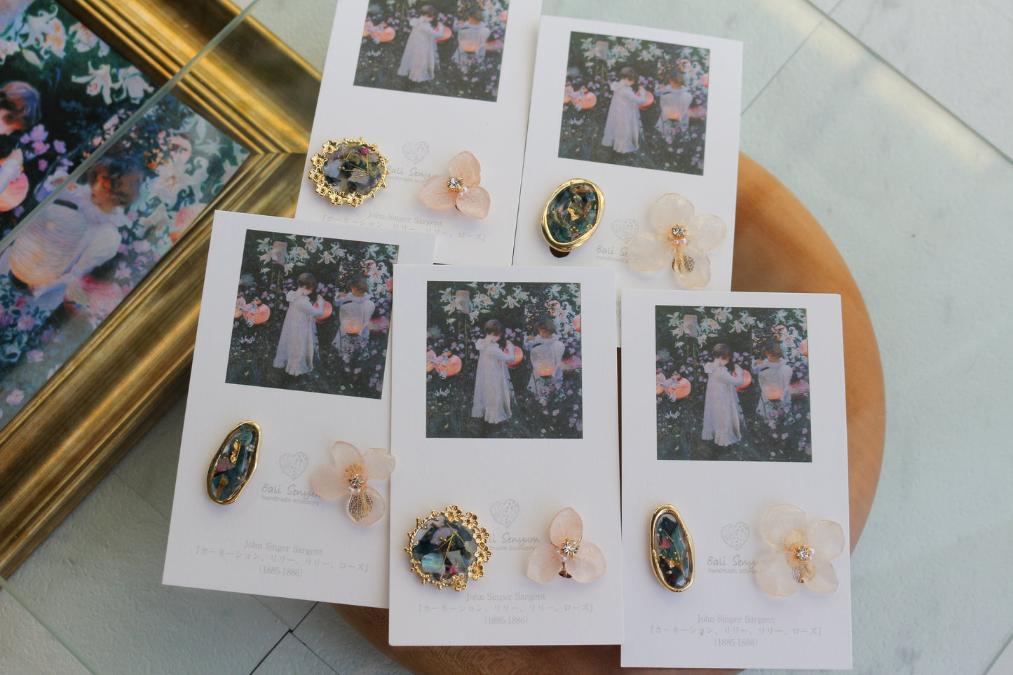 Sargent Inspired Flower and Medallion No.3 イヤリングClip-on