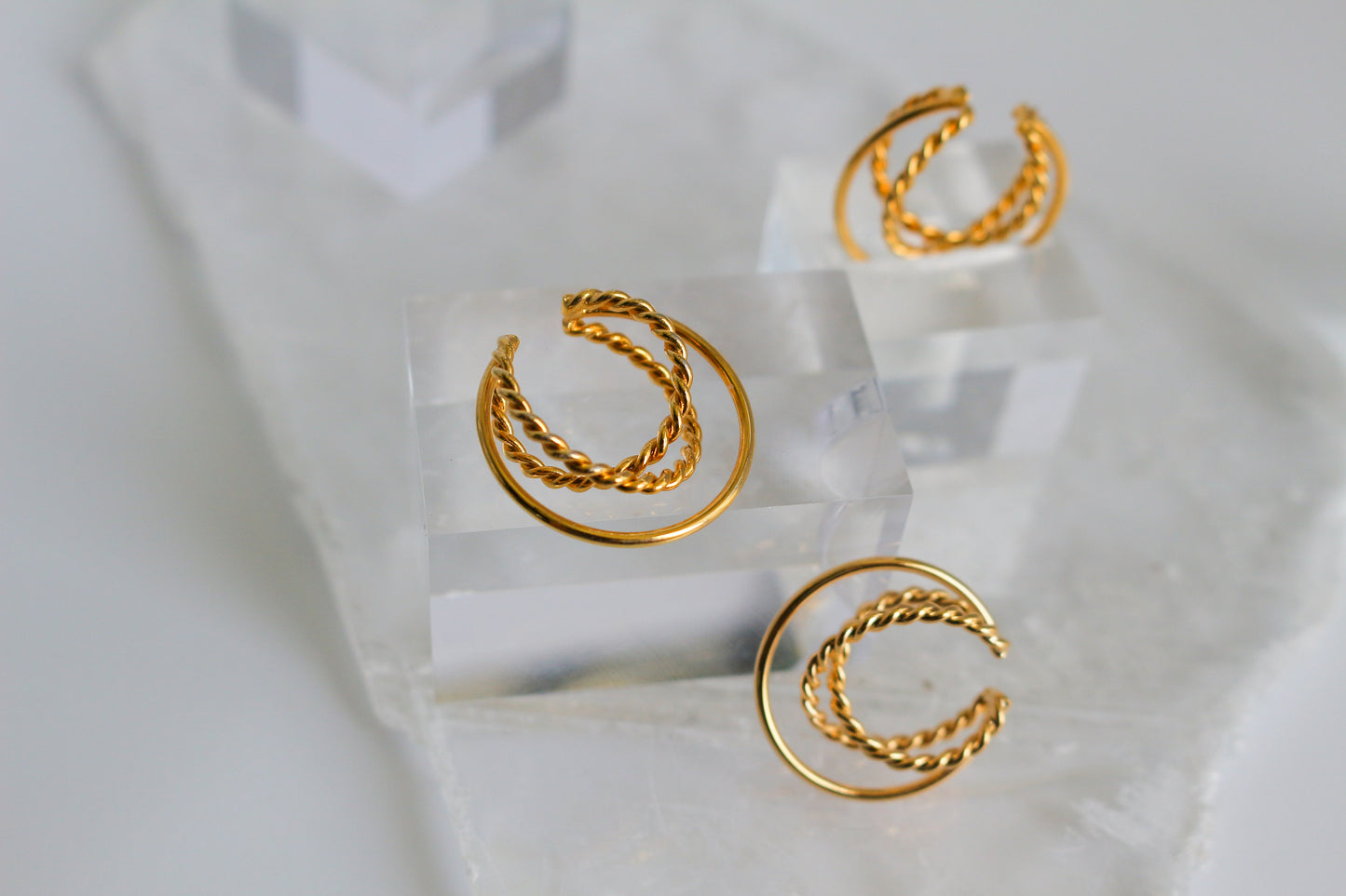 Crescent Moon Ear-cuff No.1 - Sakkoly