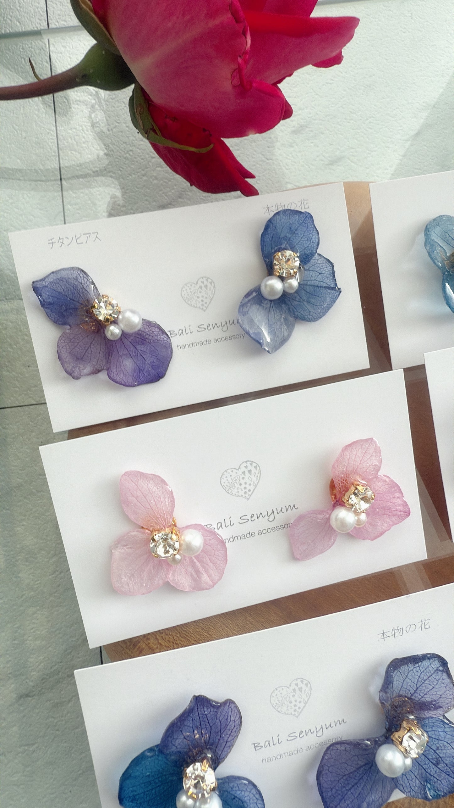 Hydrangea Wing No.112- Titanium Pierce(ピアス)