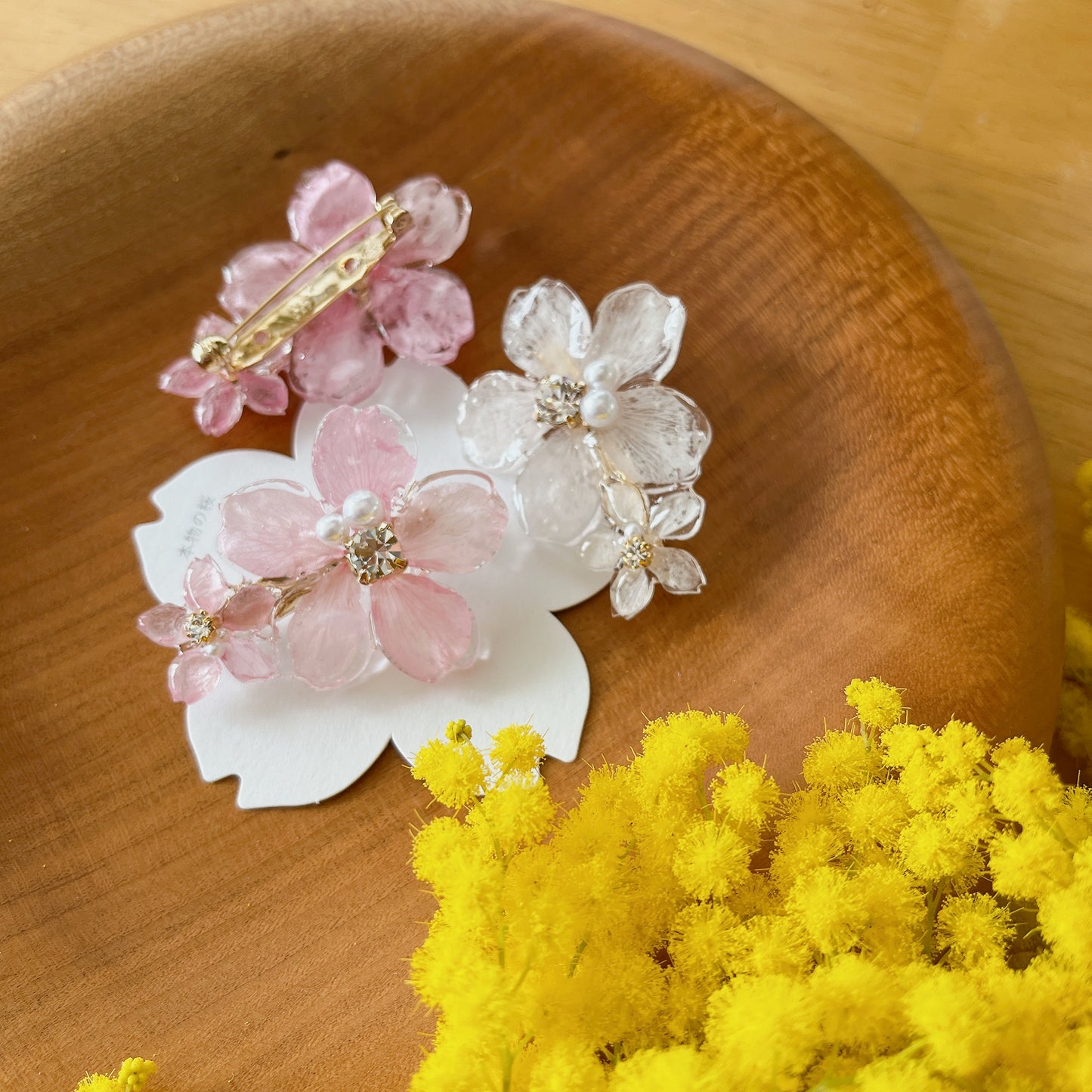 Someiyoshino  Brooch  No.1