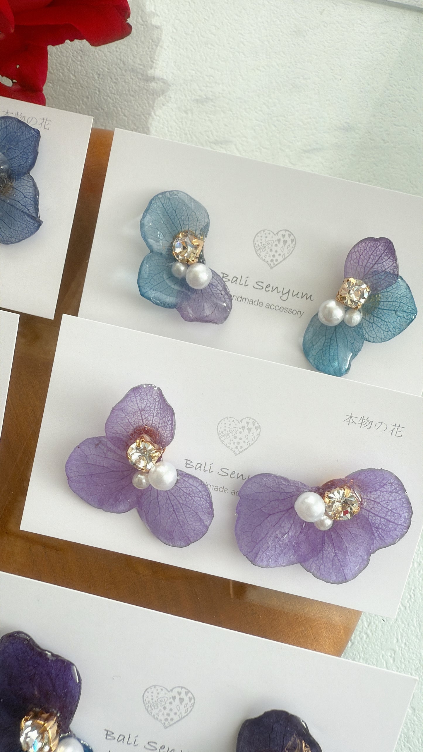 Hydrangea Wing No.112- Titanium Pierce(ピアス)