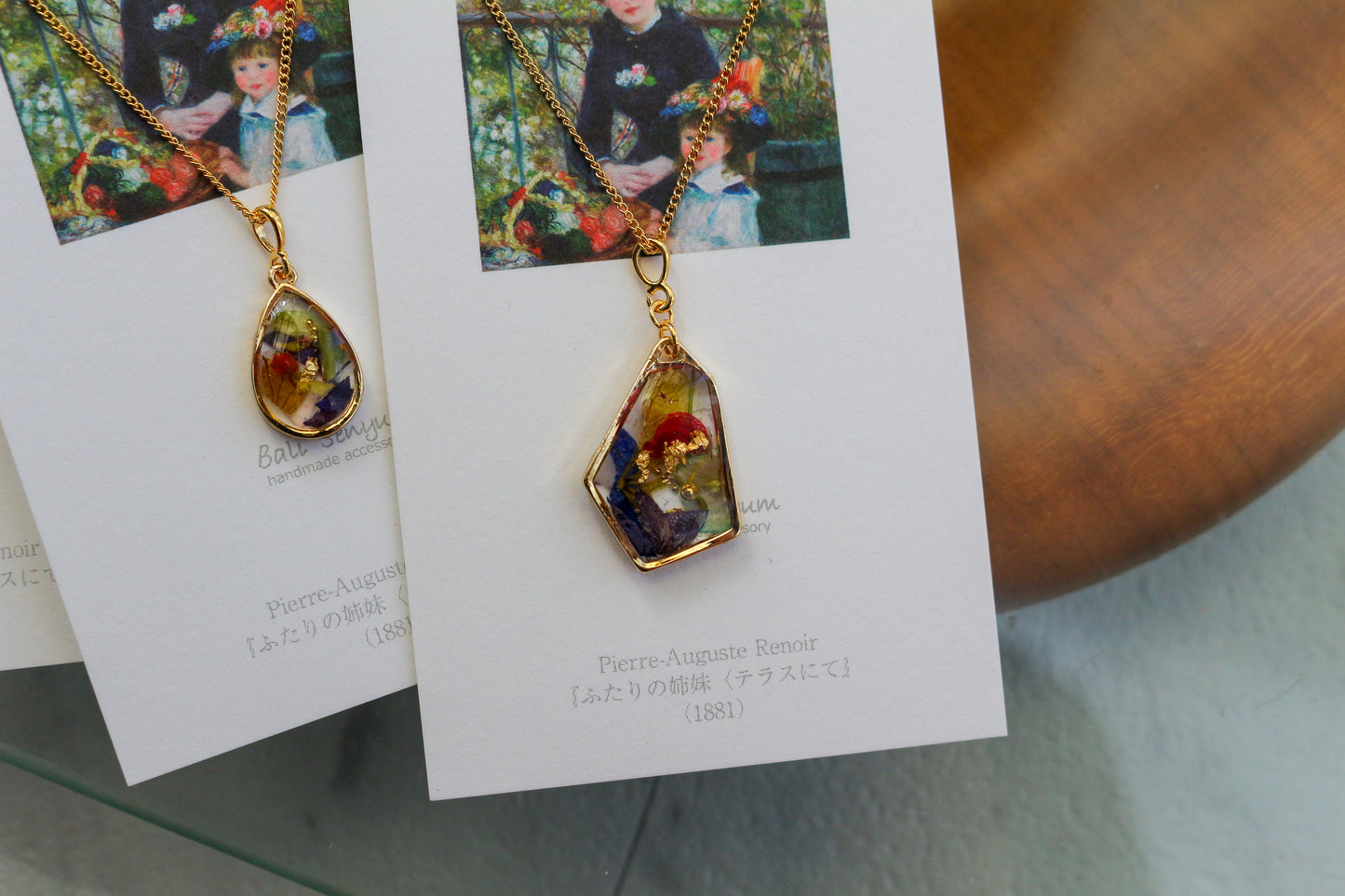 Renoir's Two Sisters Inspired Necklace - ふたりの姉妹