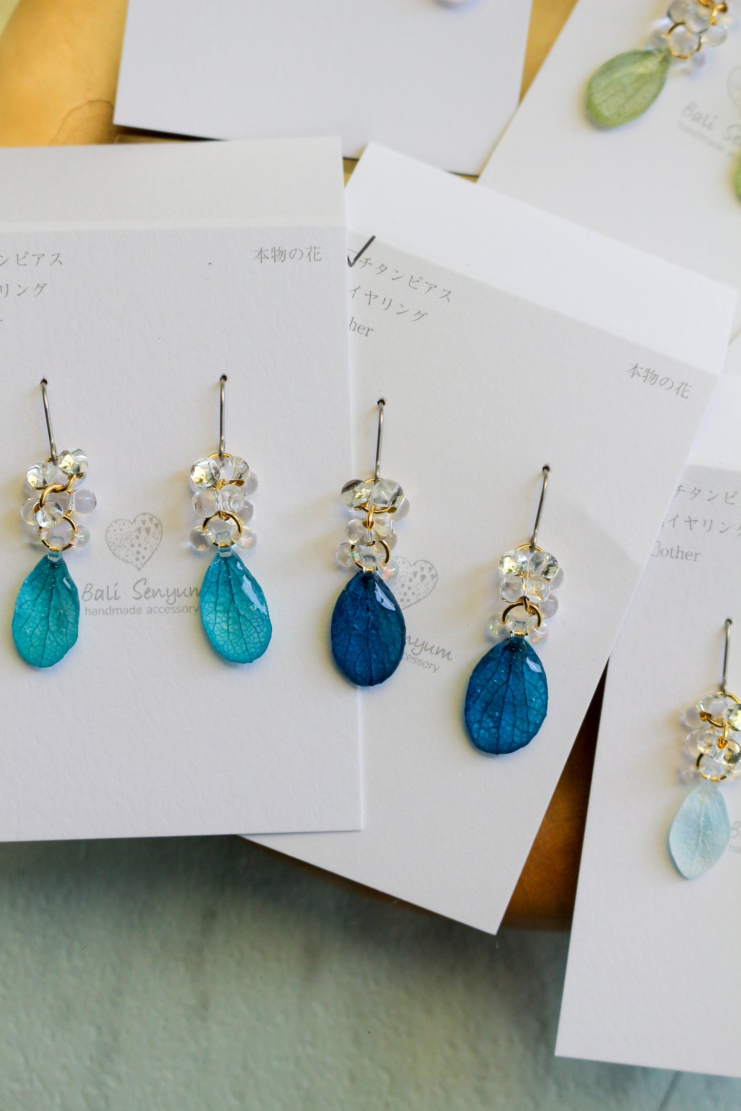 Hydrangea TSUBU Earrings - No.1