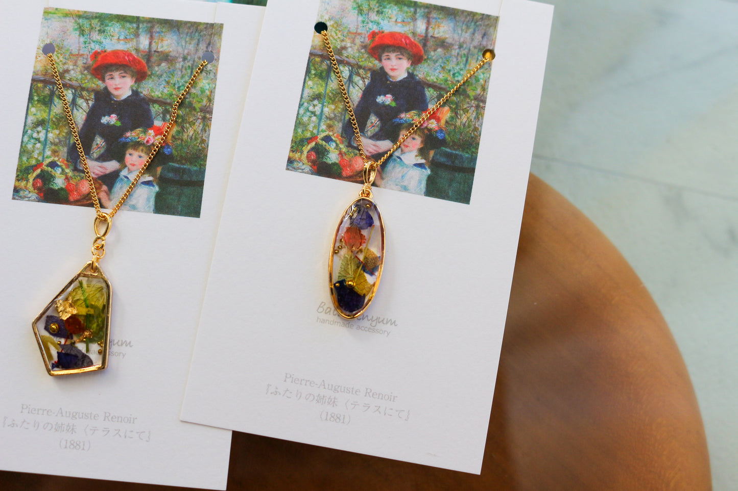 Renoir's Two Sisters Inspired Necklace - ふたりの姉妹