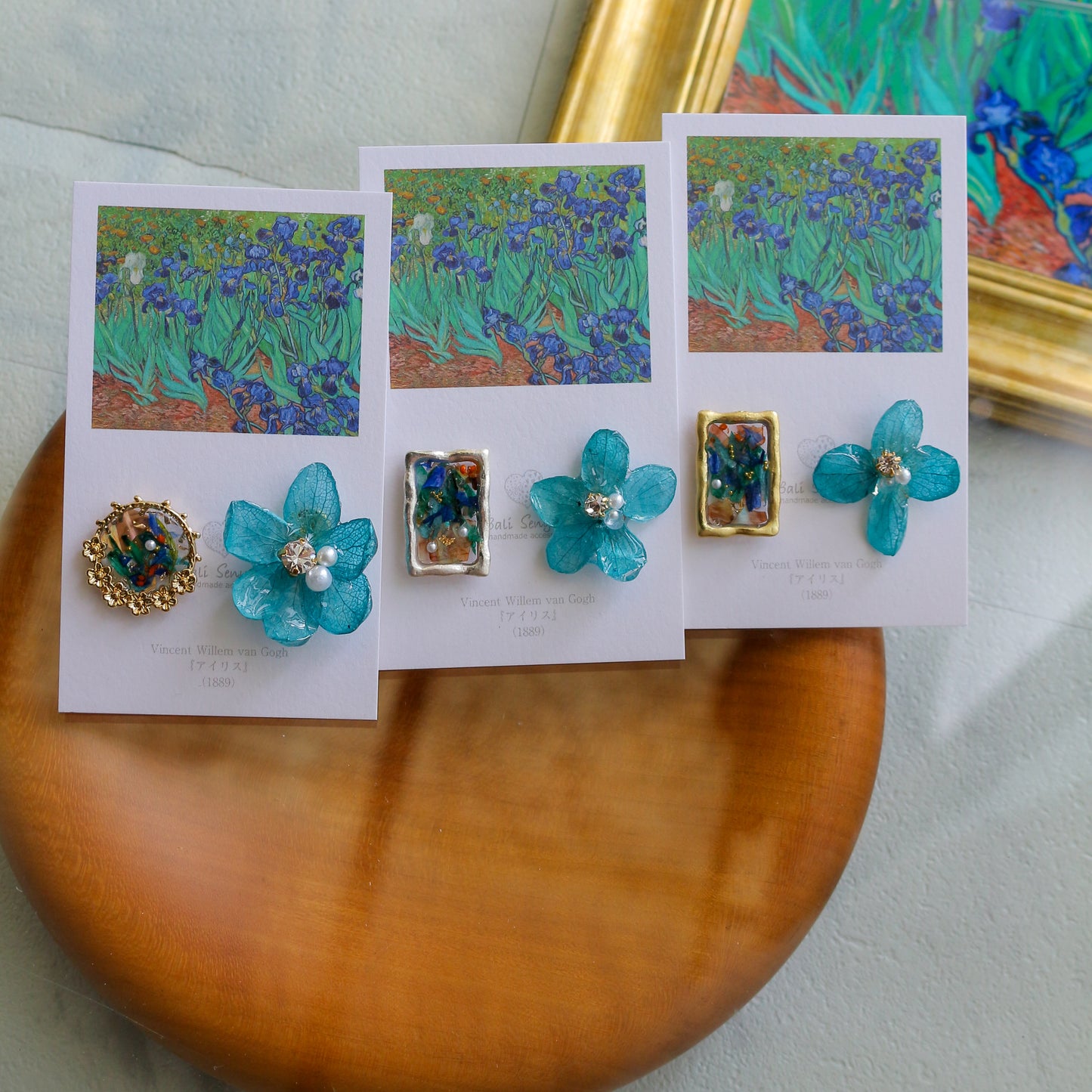 Gogh Inspired Flower and Medallion No.3 イヤリング Clip-on アイリス