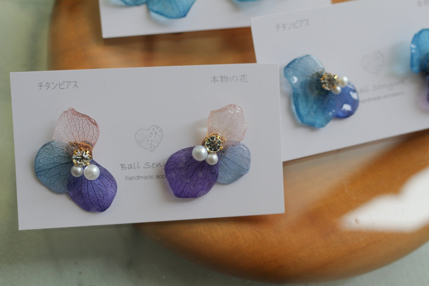 Hydrangea Wing No.126- Titanium Pierce(ピアス)