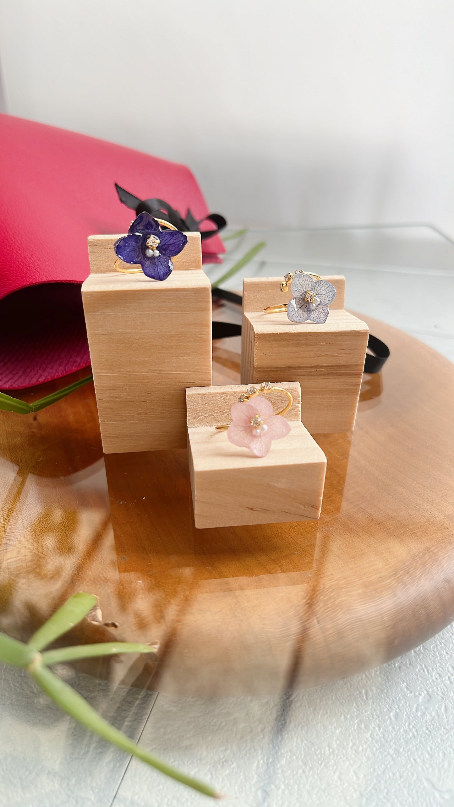 Hydrangea Three Gems NEW Ring No.12