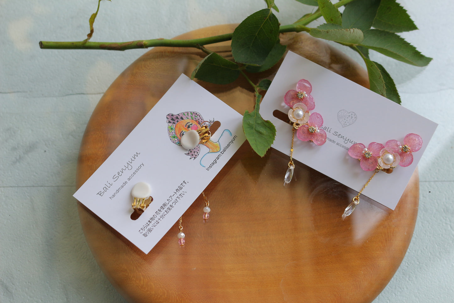 Hydrangea Pearl Flower Earring No.2- Clip-on(イヤリング)