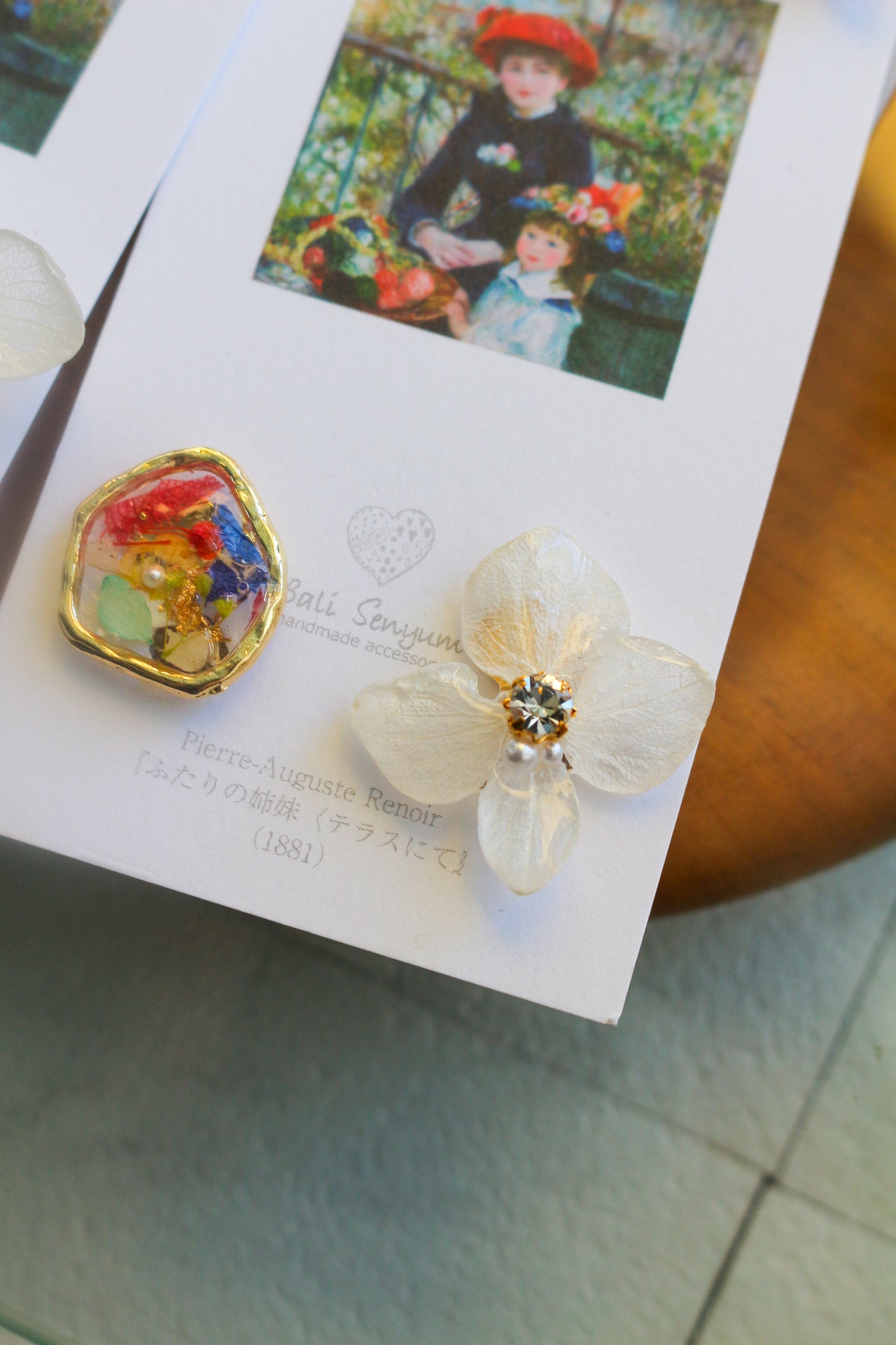 Renoir's Two Sisters Inspired Earrings No.6 イヤリング Clip-on "ふたりの姉妹"