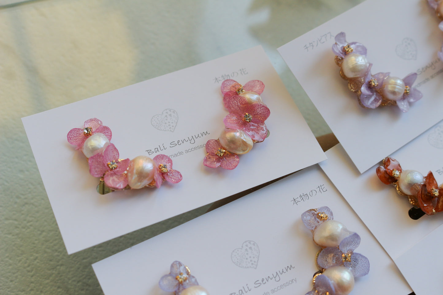 Hanayome Earrings with Pearl - 8 colors