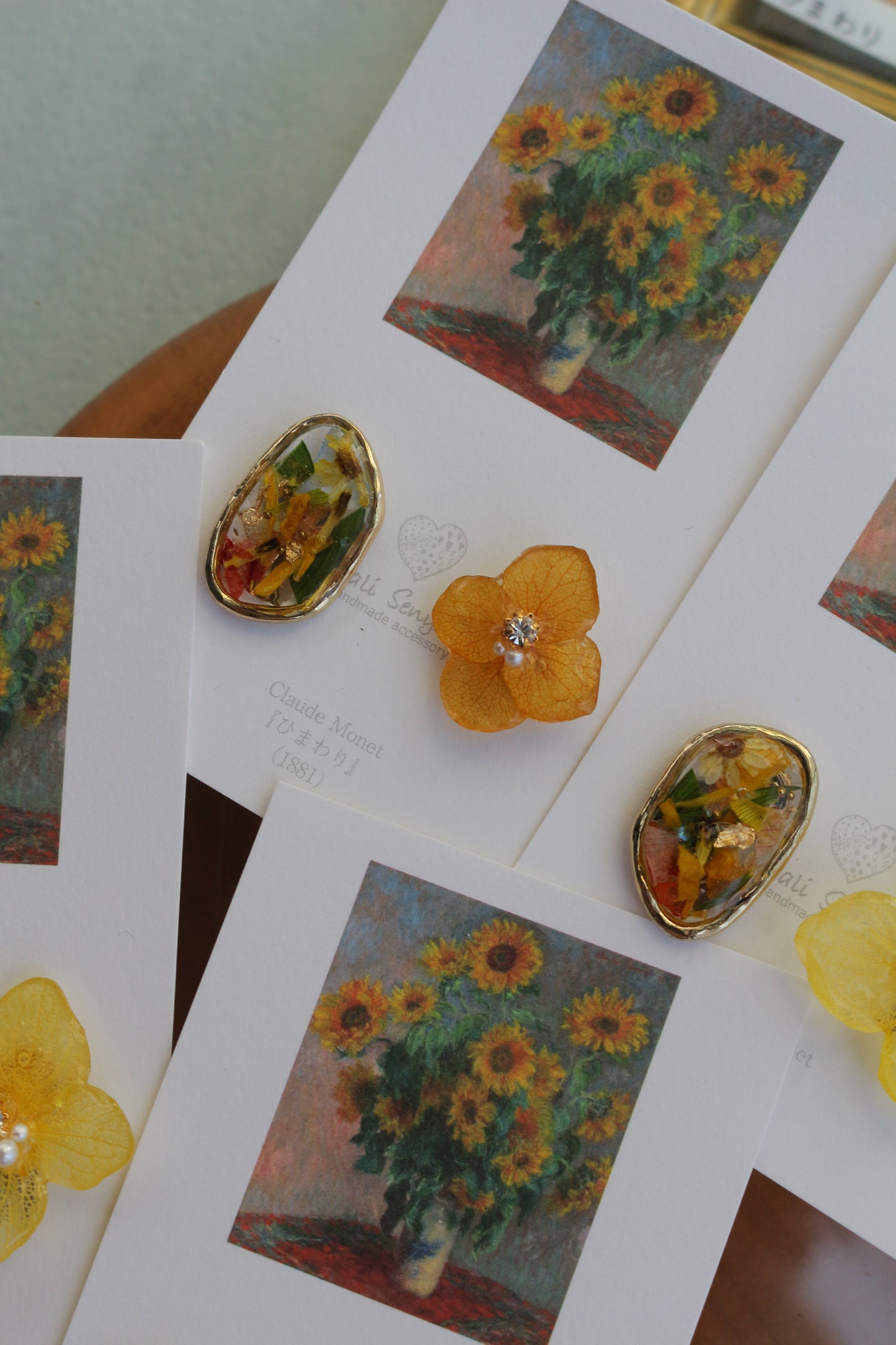 Monet Inspired Flower Earrings No.8 イヤリング Clip-on ひまわり