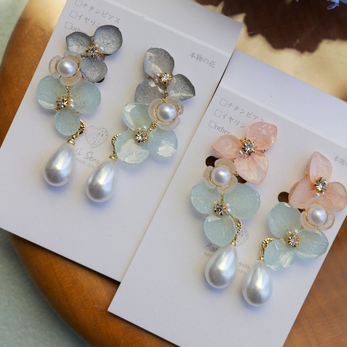 Hydrangea Path Earrings No.1 イヤリング Clip-on