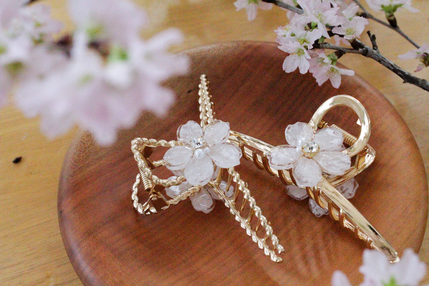 Someiyoshino Sakura Hair Clip - White Big