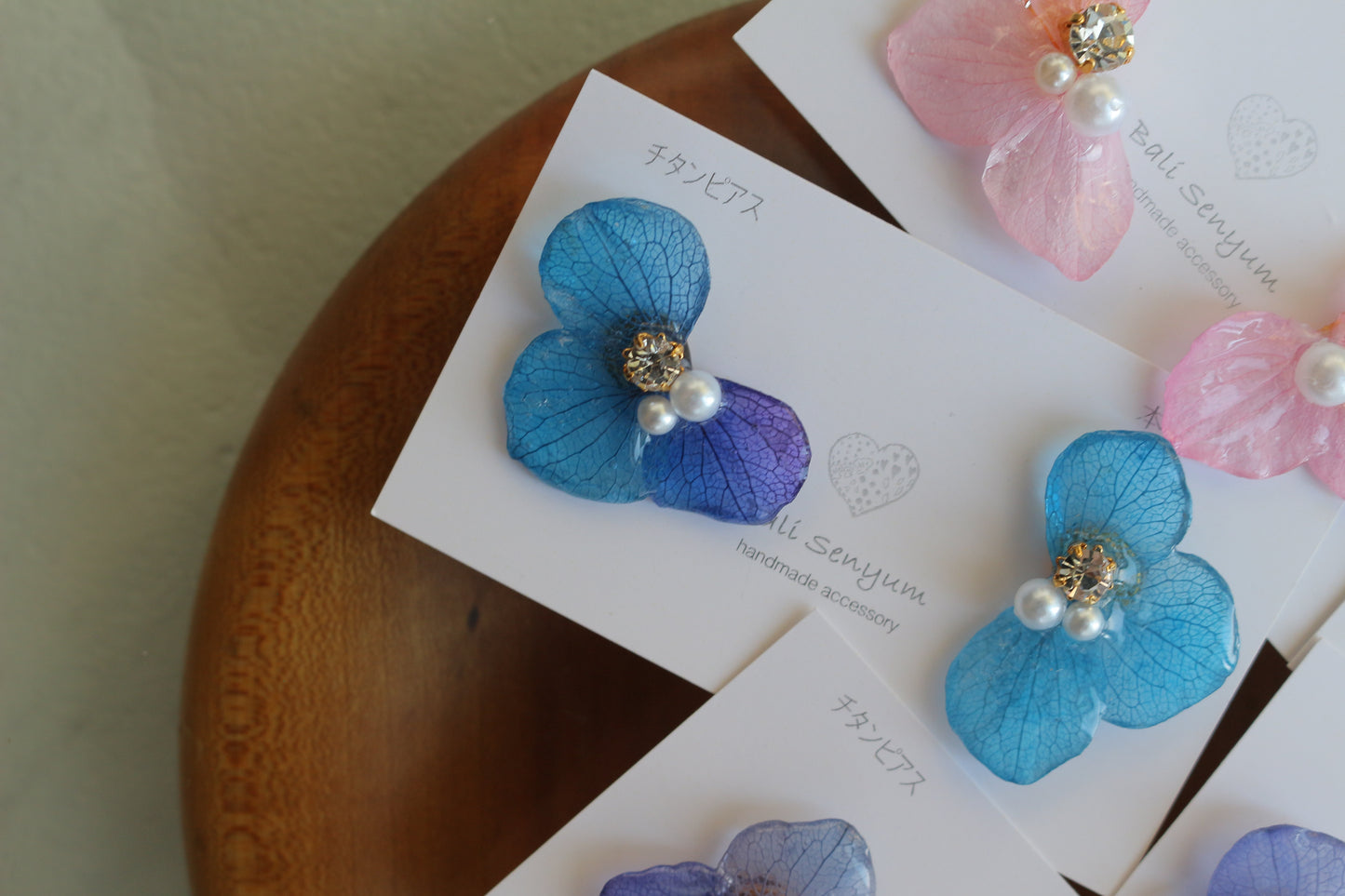 Hydrangea Wing No.127- Titanium Pierce(ピアス)