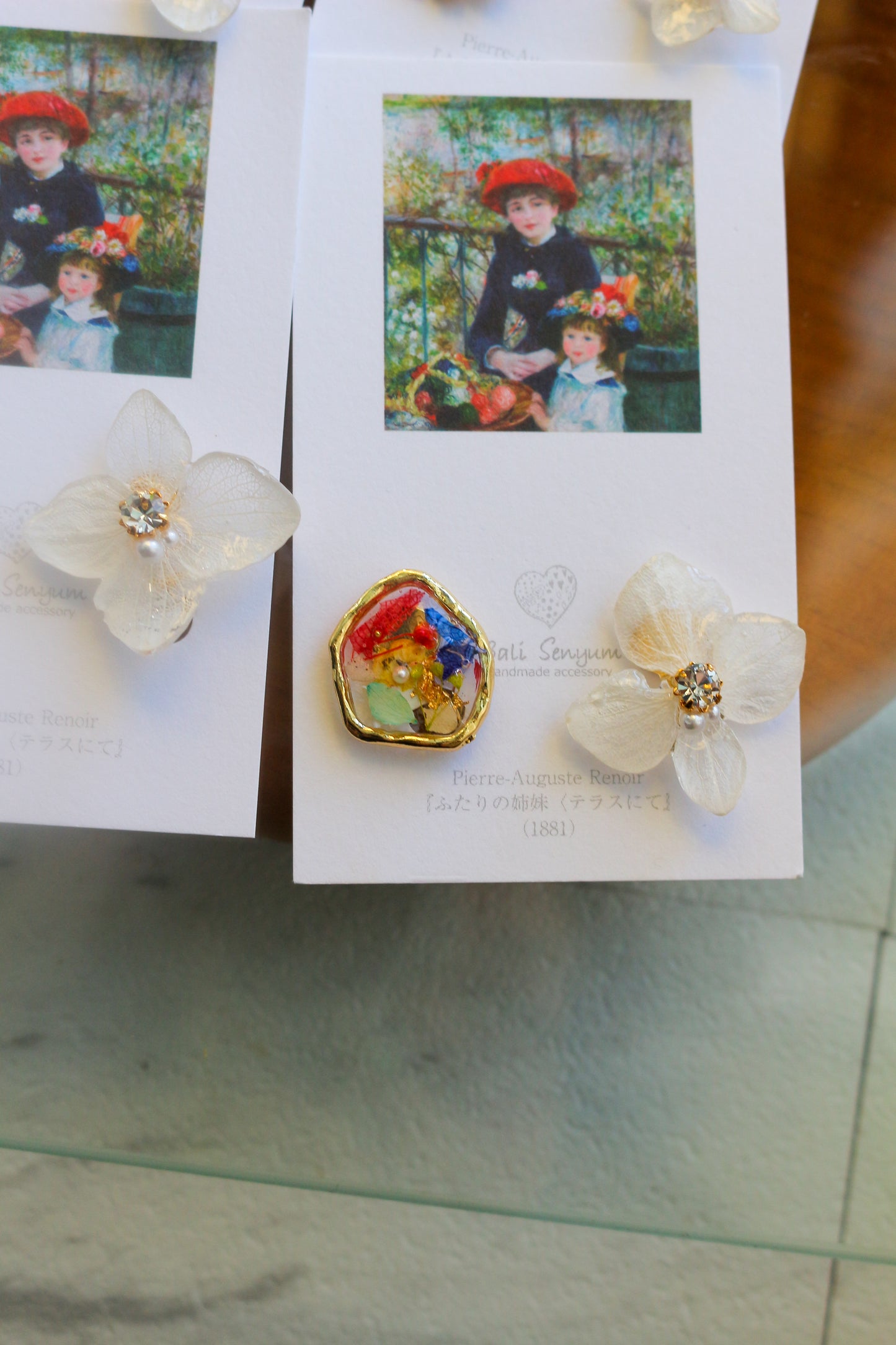 Renoir's Two Sisters Inspired Earrings No.6 イヤリング Clip-on "ふたりの姉妹"