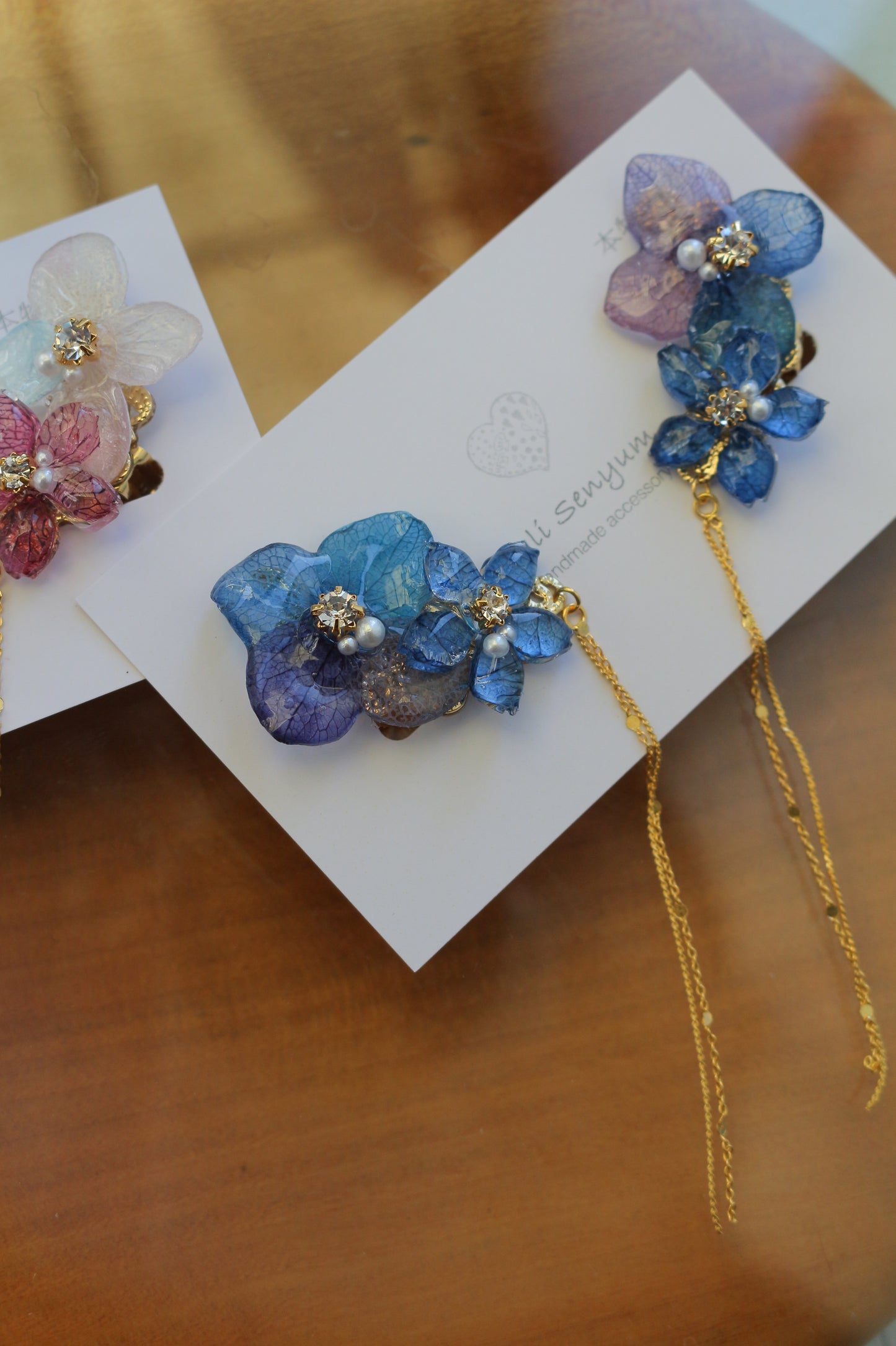 Hydrangea Flying Butterfly No.36 - Clip-on(イヤリング)