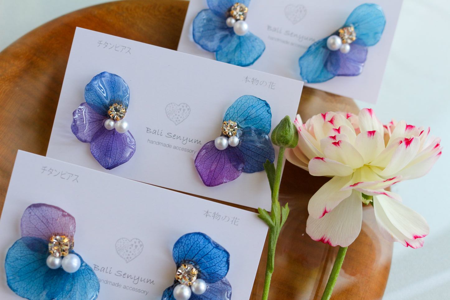 Hydrangea Wing No.106- Titanium Pierce(ピアス)