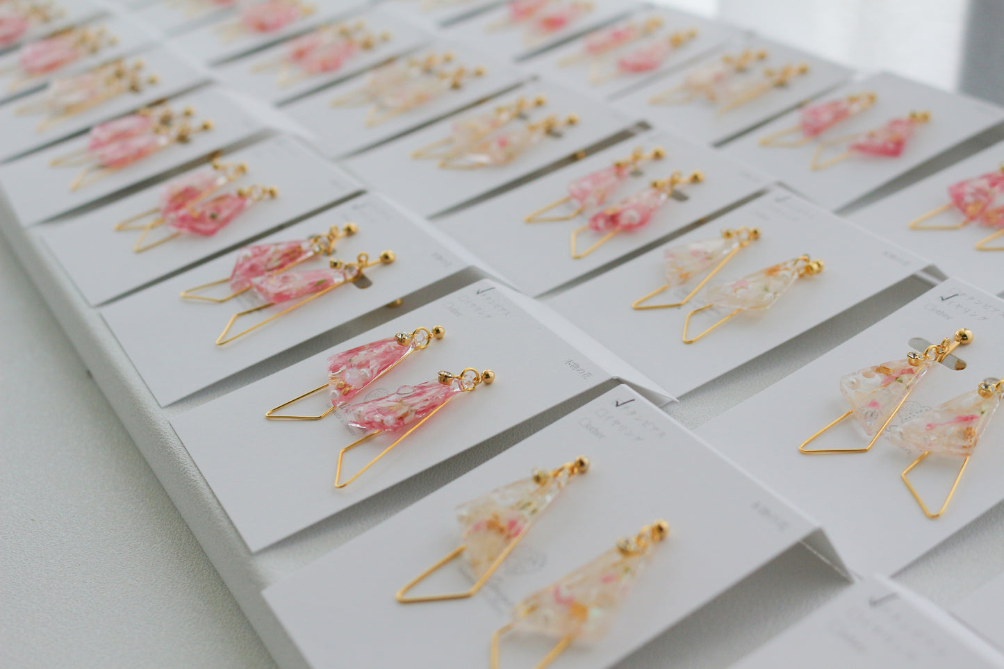 Triangular Floral Earrings With Someiyoshino #S014