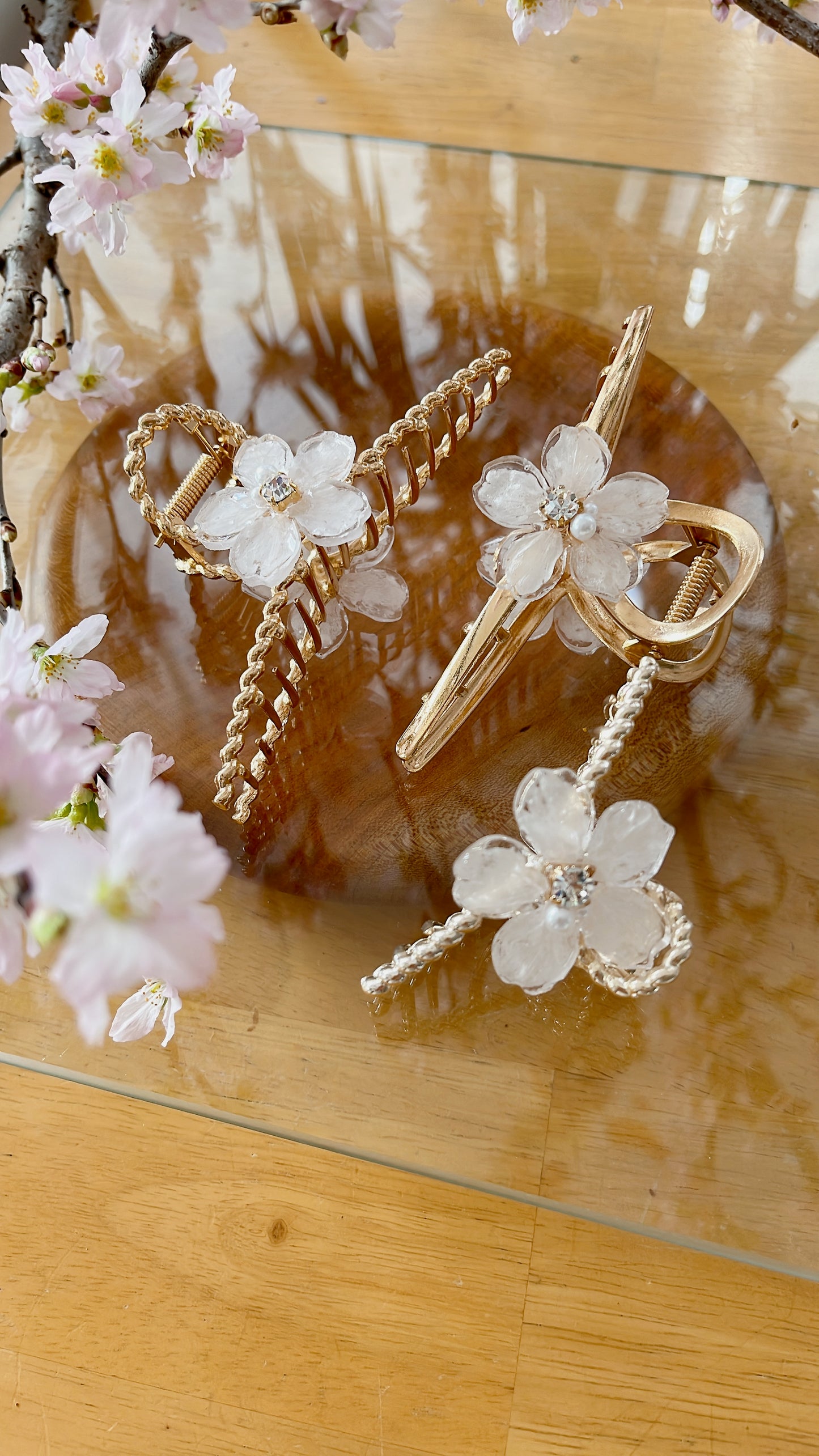 Someiyoshino Sakura Hair Clip - White Big