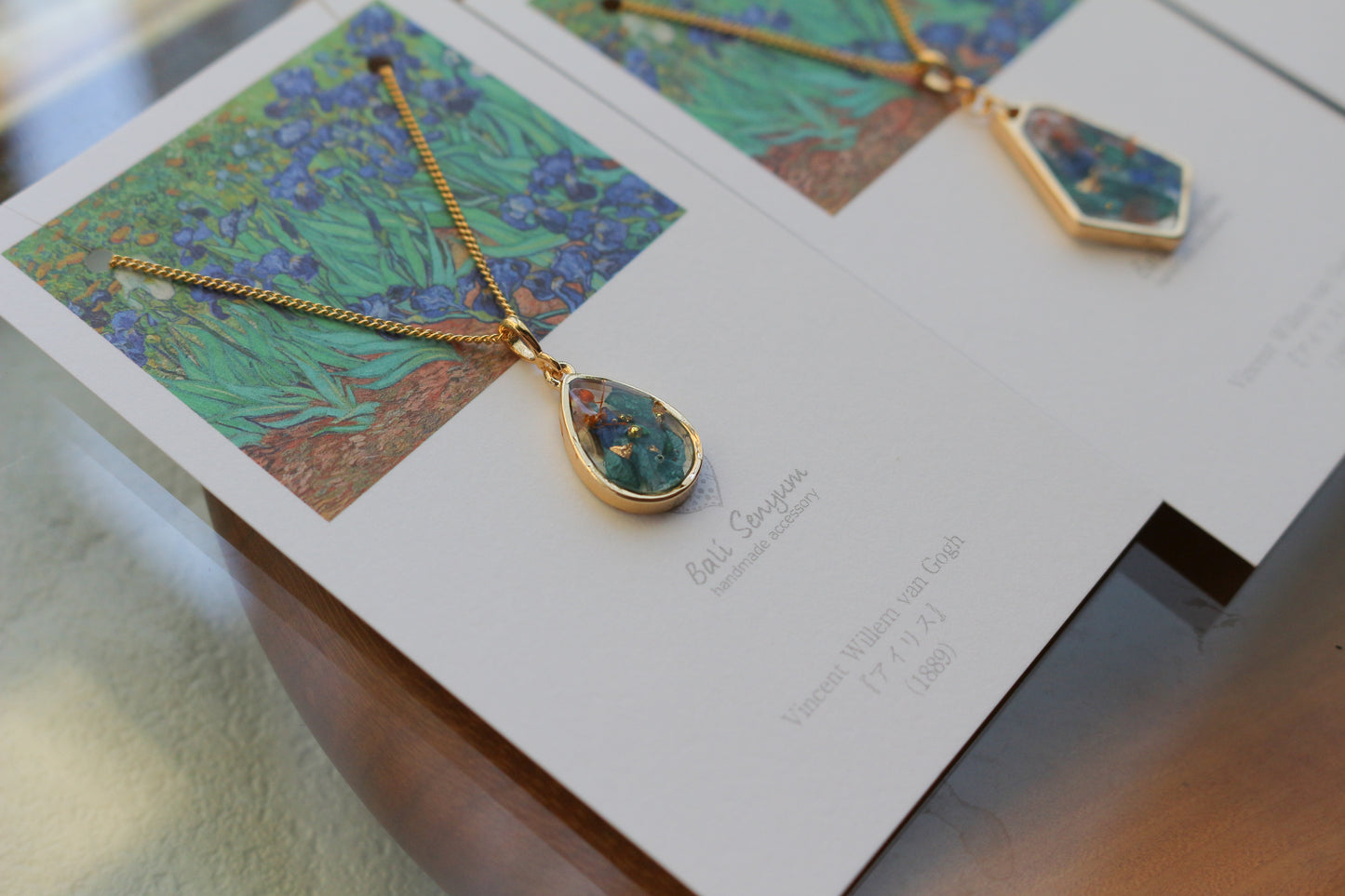 Gogh's Irises Inspired Necklace - アイリス