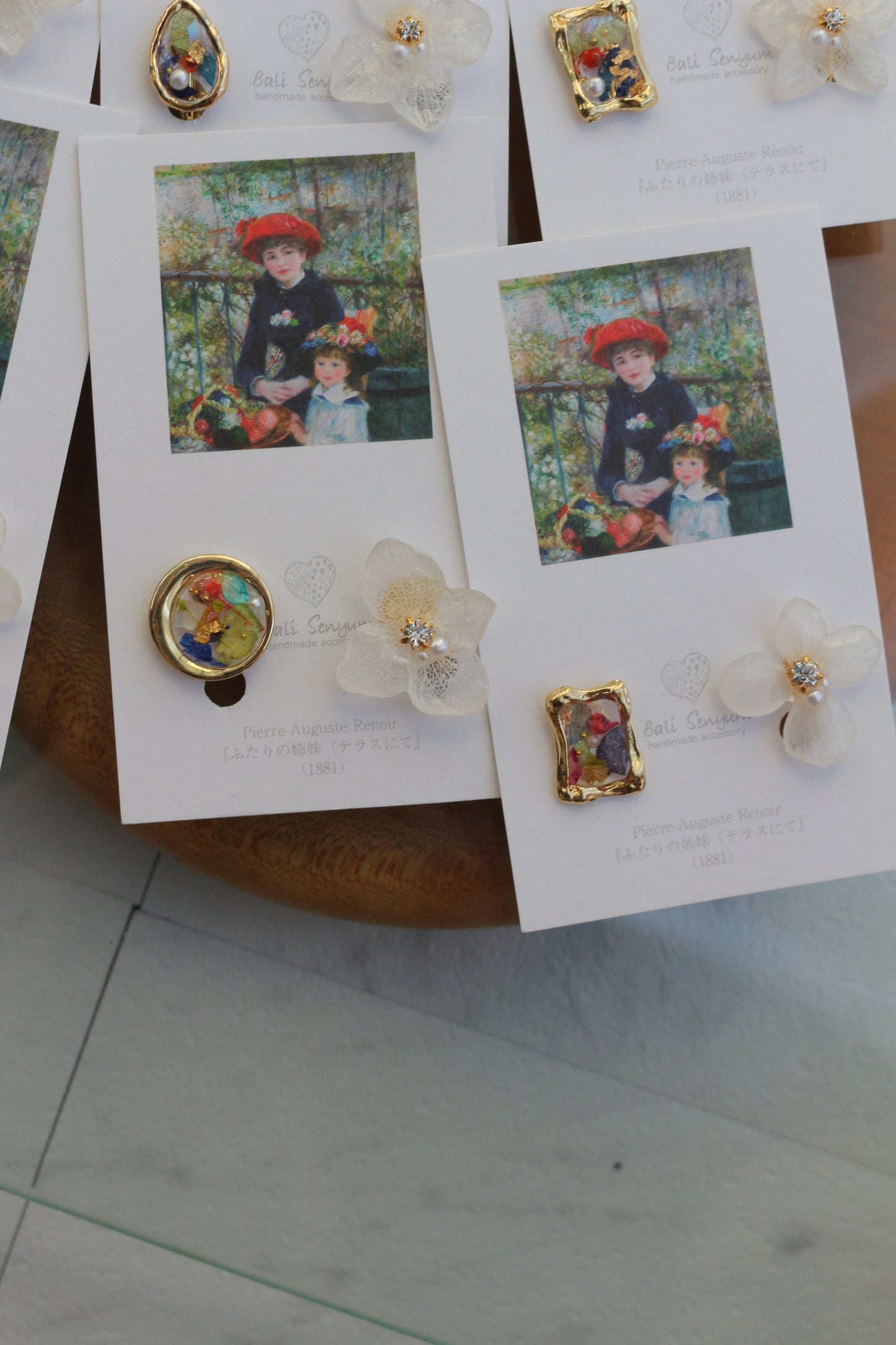 Renoir's Two Sisters Inspired Earrings No.7 イヤリング Clip-on "ふたりの姉妹"