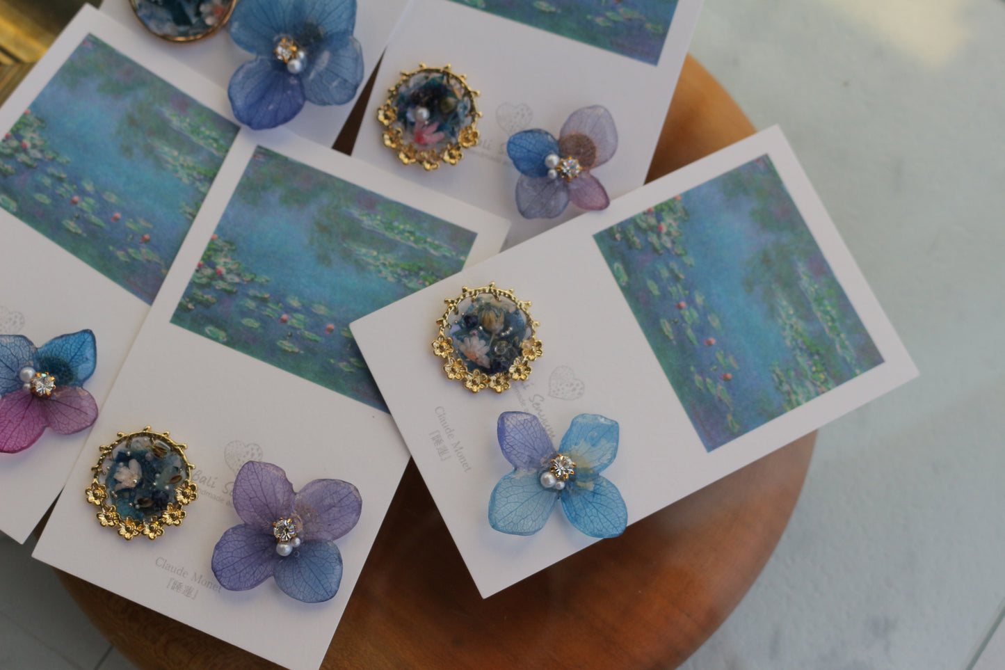 Monet Inspired Flower and Medallion No.11 ピアスTitanium Pierce 睡蓮