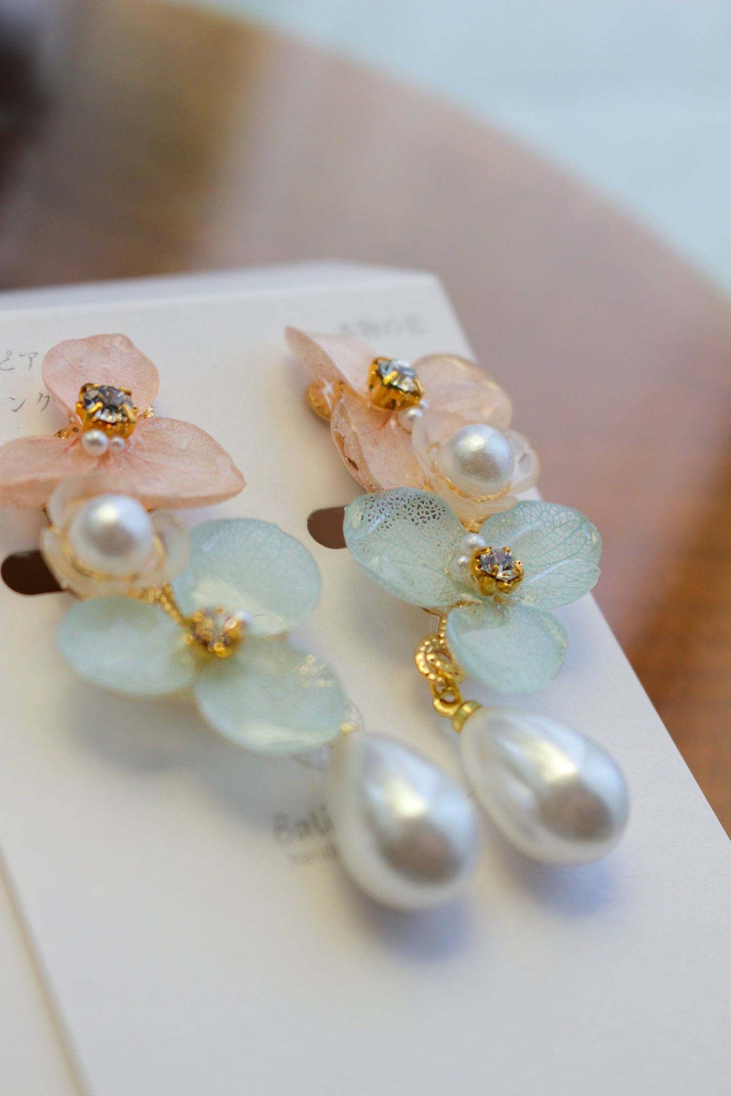 Hydrangea Path Earrings No.1 イヤリング Clip-on