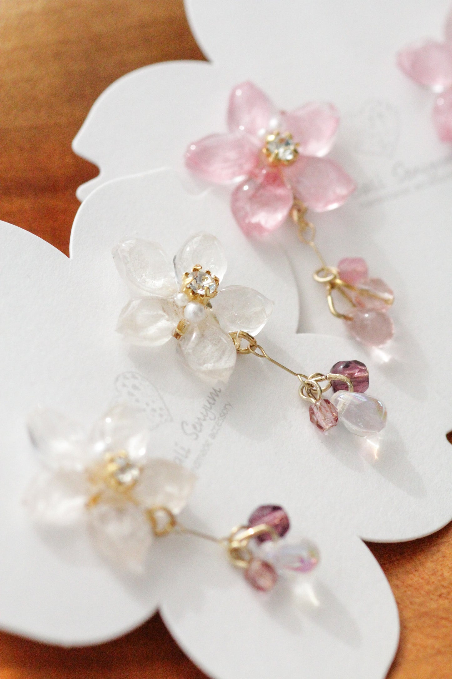 Someiyoshino Sakura Earrings with Petal and Bead Bouquet No.2 #S012