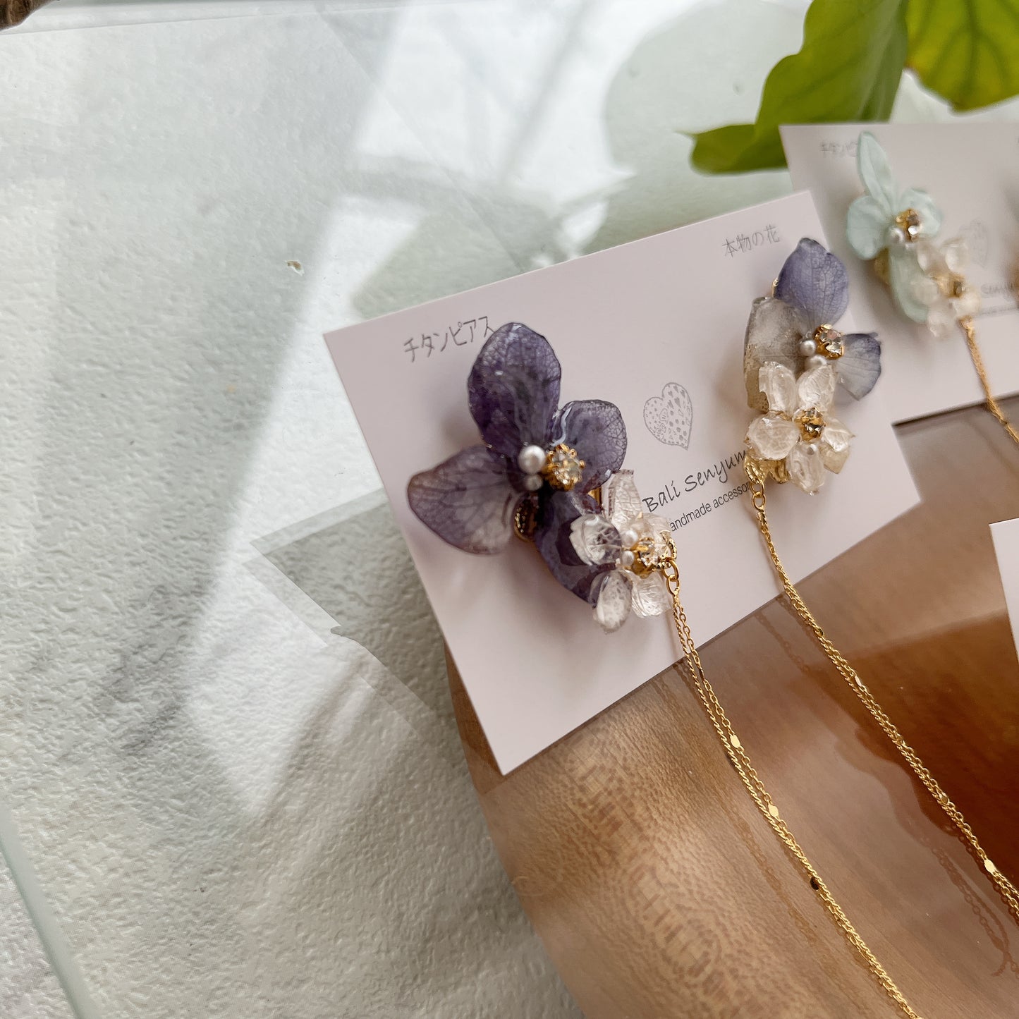 Hydrangea Flying Butterfly No.5- Titanium Pierce(ピアス)