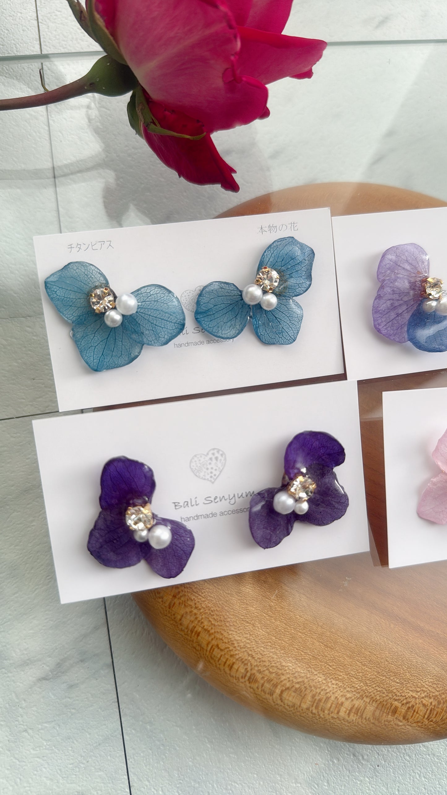Hydrangea Wing No.113- Titanium Pierce(ピアス)