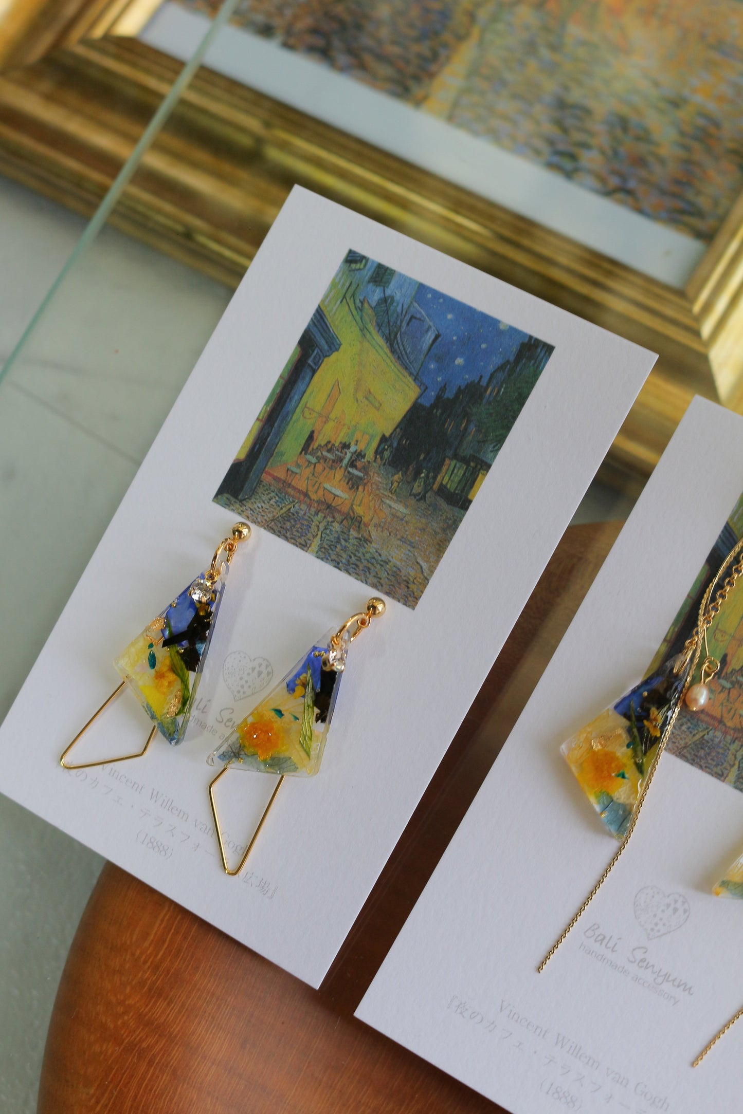 Gogh Inspired Earrings Café Terrace at Night -夜のカフェ・テラスフォーラム広場