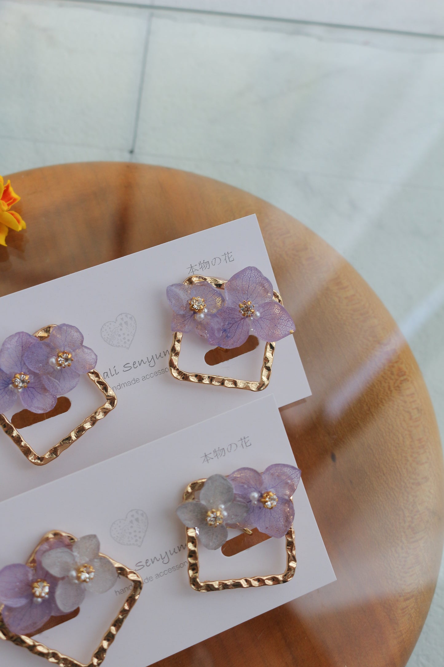 Square Metal with Hydrangea イヤリング Clip-on No.2