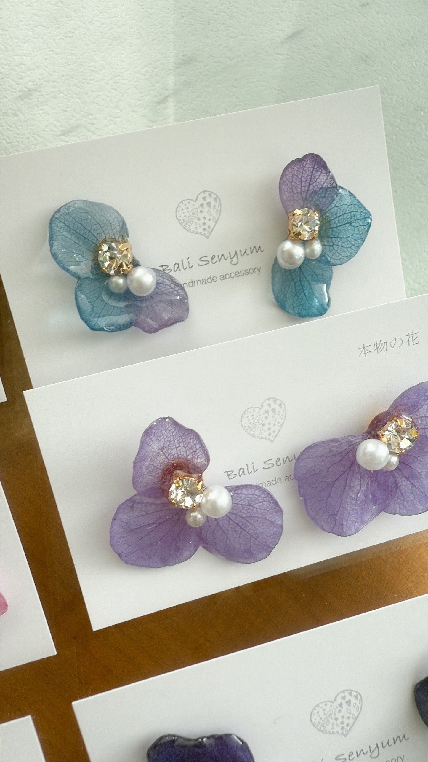 Hydrangea Wing No.112- Titanium Pierce(ピアス)