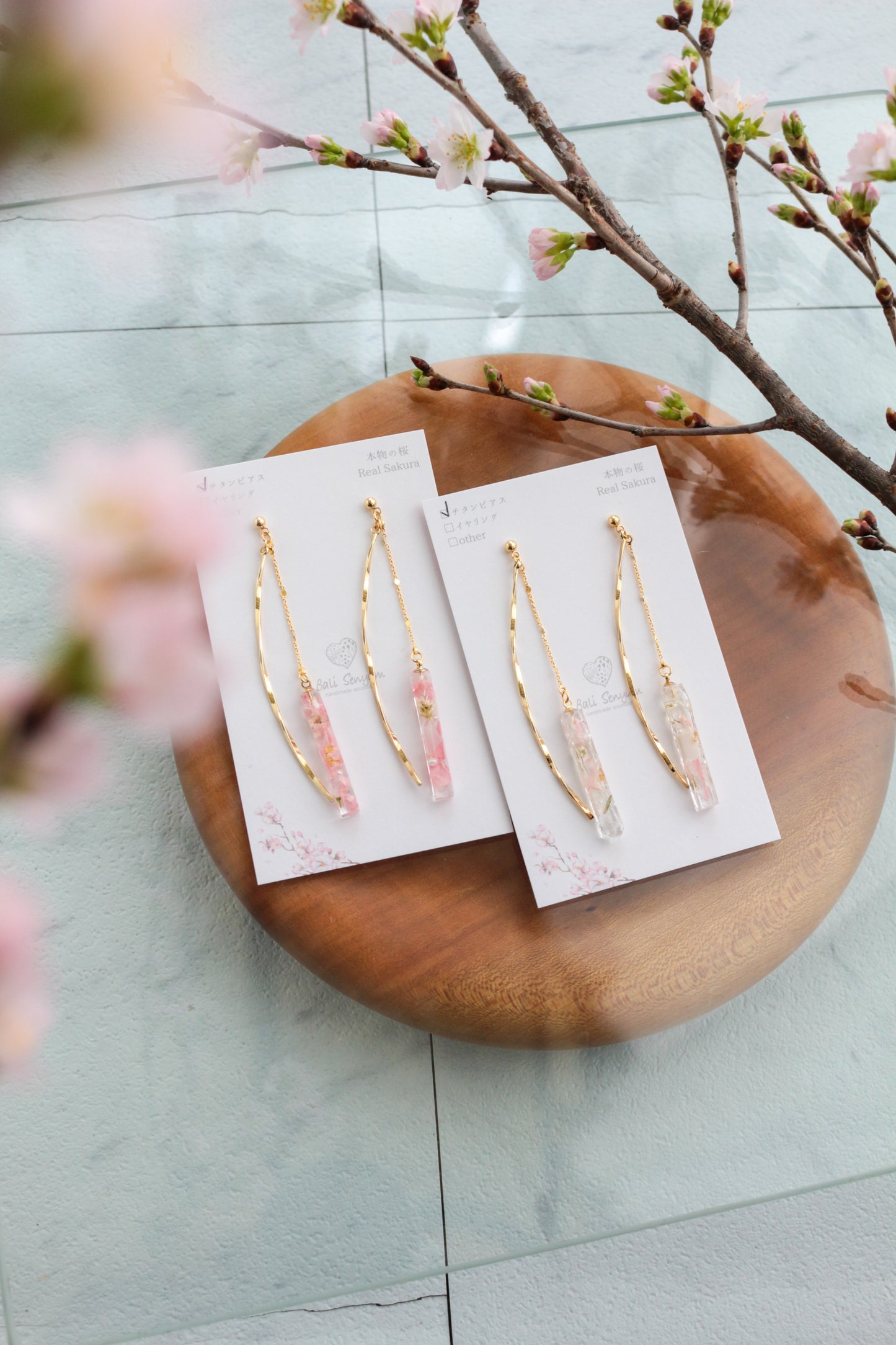 Dangling Sakura Flower Stick 2 Earrings with Pearl