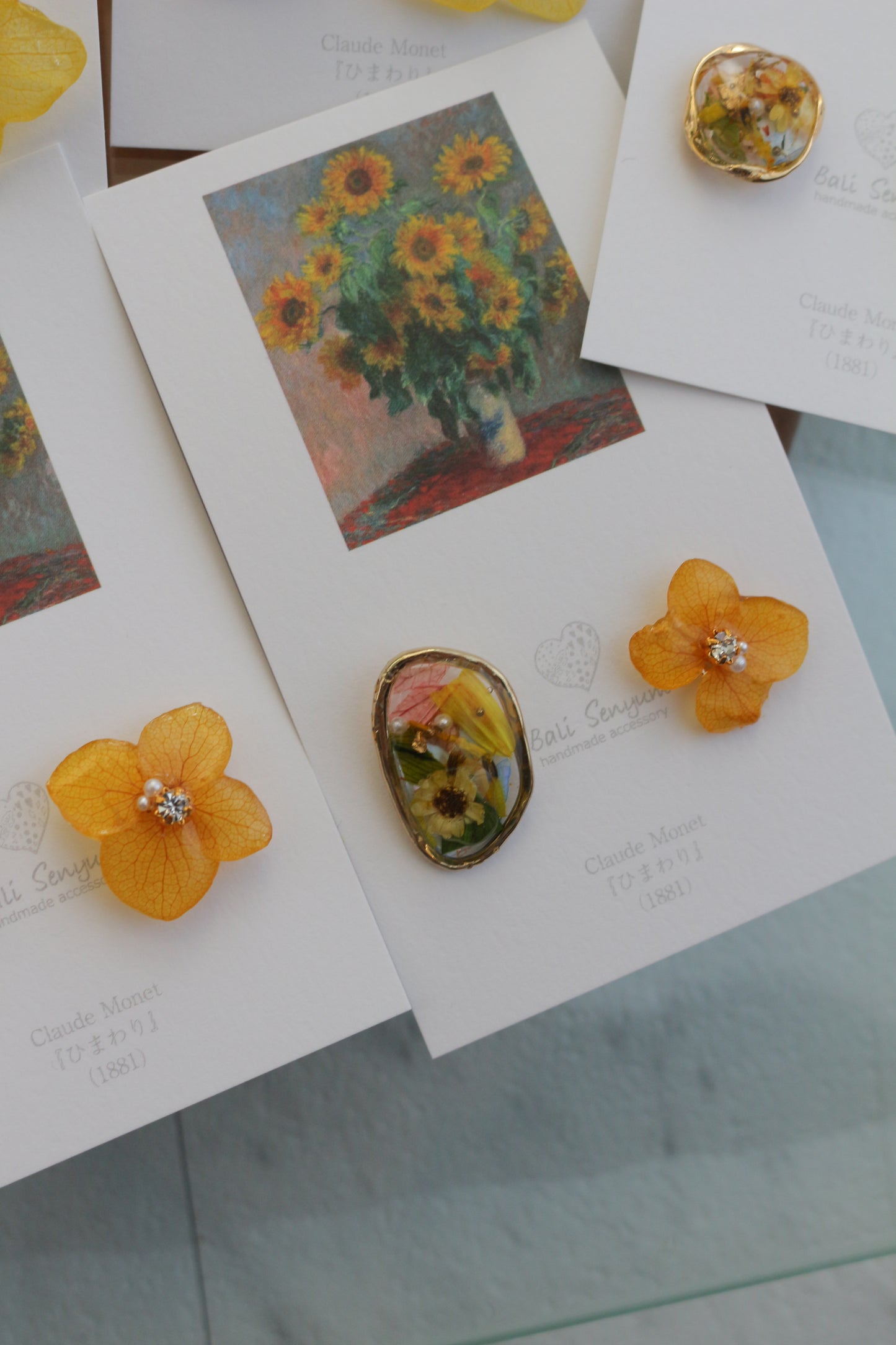 Monet Inspired Flower Earrings No.9 ピアスTitanium Pierce ひまわり
