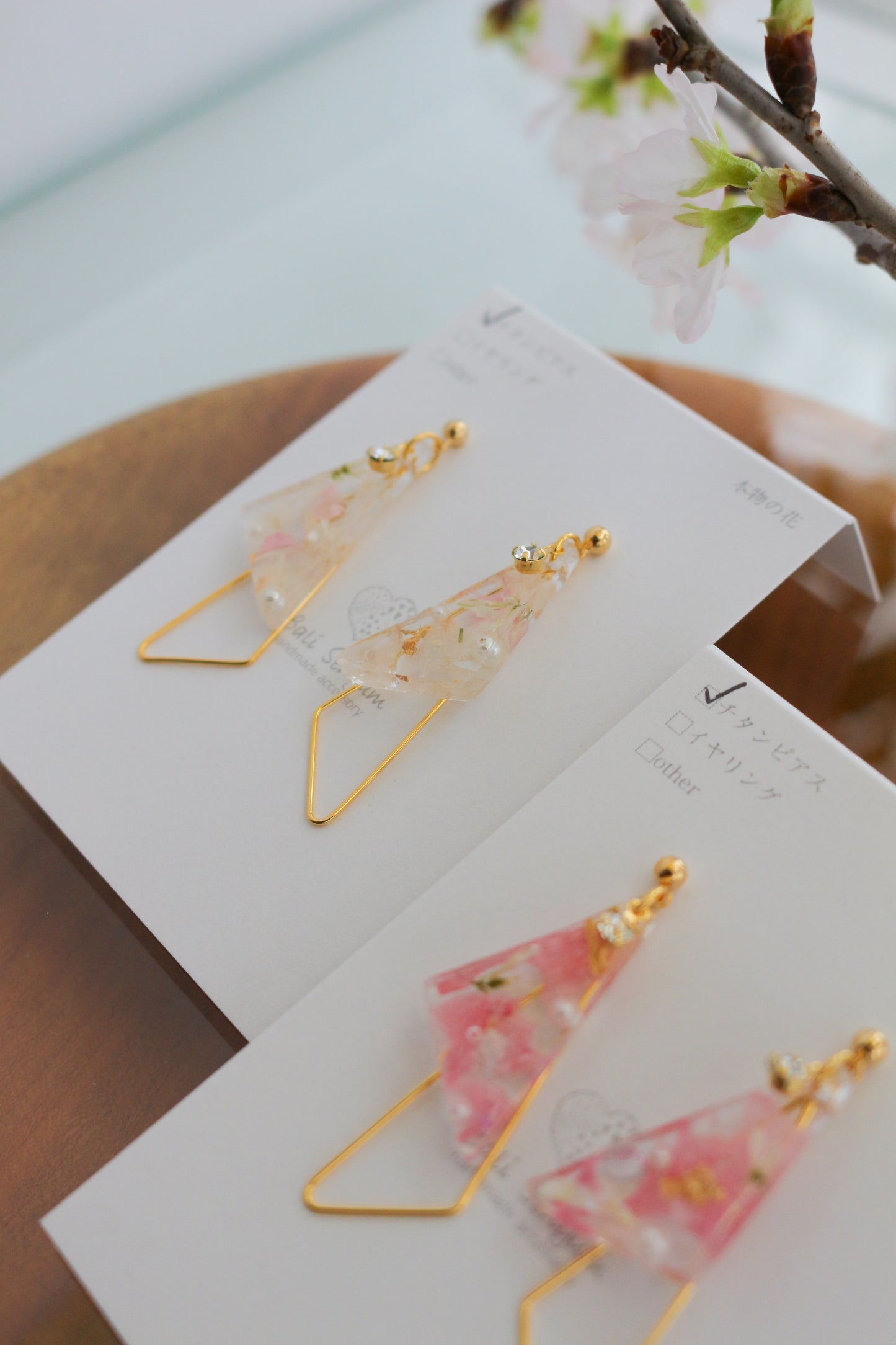 Triangular Floral Earrings With Someiyoshino #S014