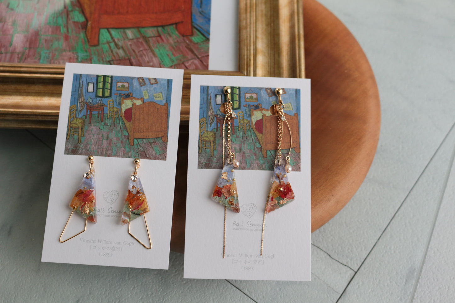 Gogh Inspired Earrings Bedroom in Arles-ゴッホの寝室