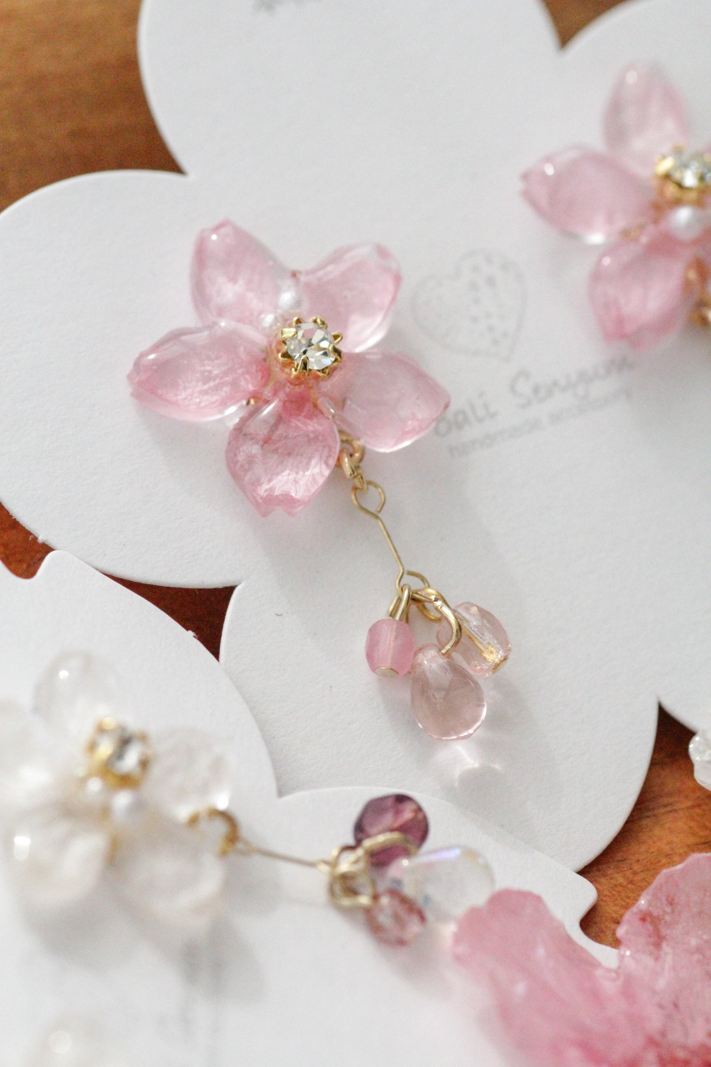 Someiyoshino Sakura Earrings with Petal and Bead Bouquet No.2 #S012
