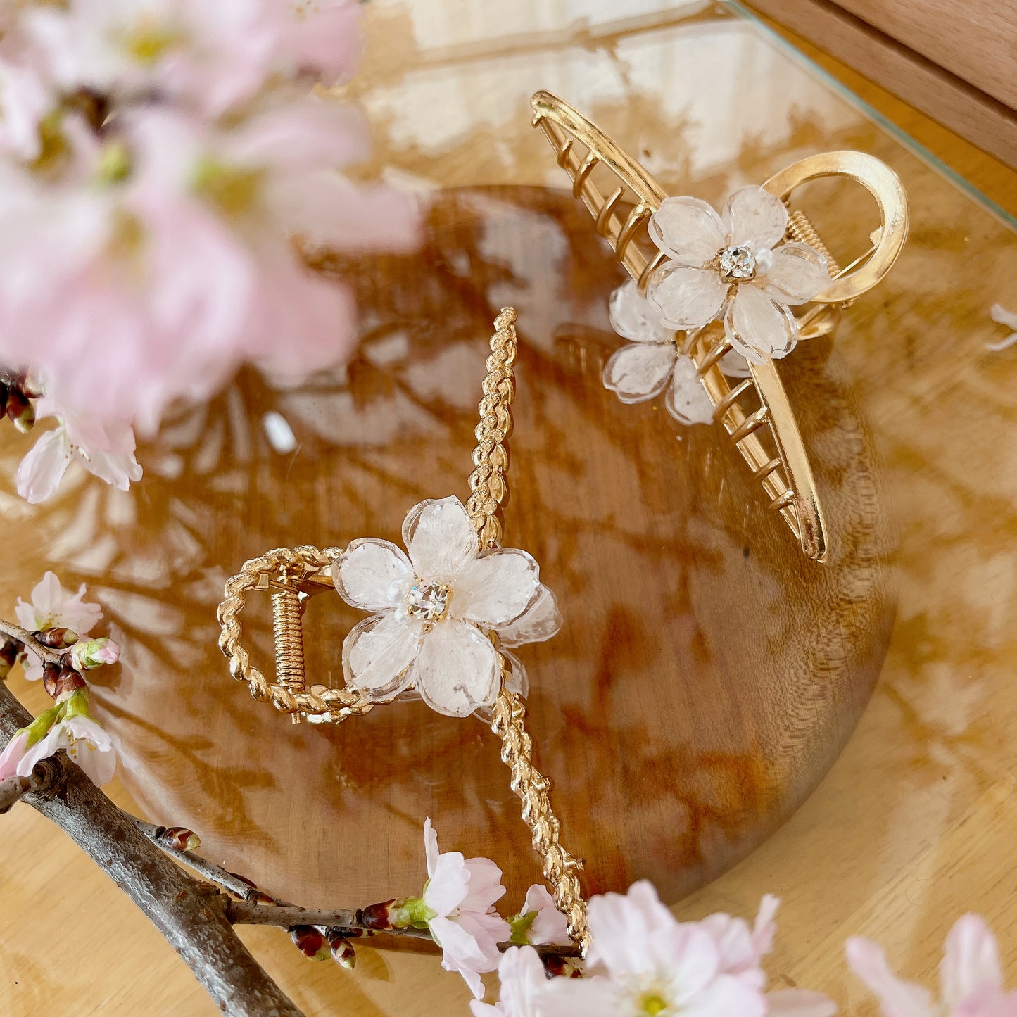 Someiyoshino Sakura Hair Clip - White Big