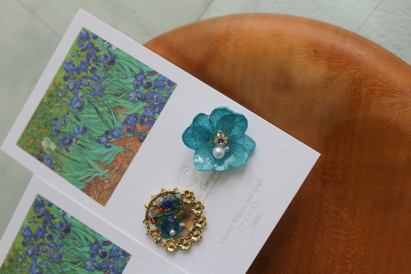 Gogh Inspired Flower and Medallion No.2 Titanium Pierceチタンピアス アイリス