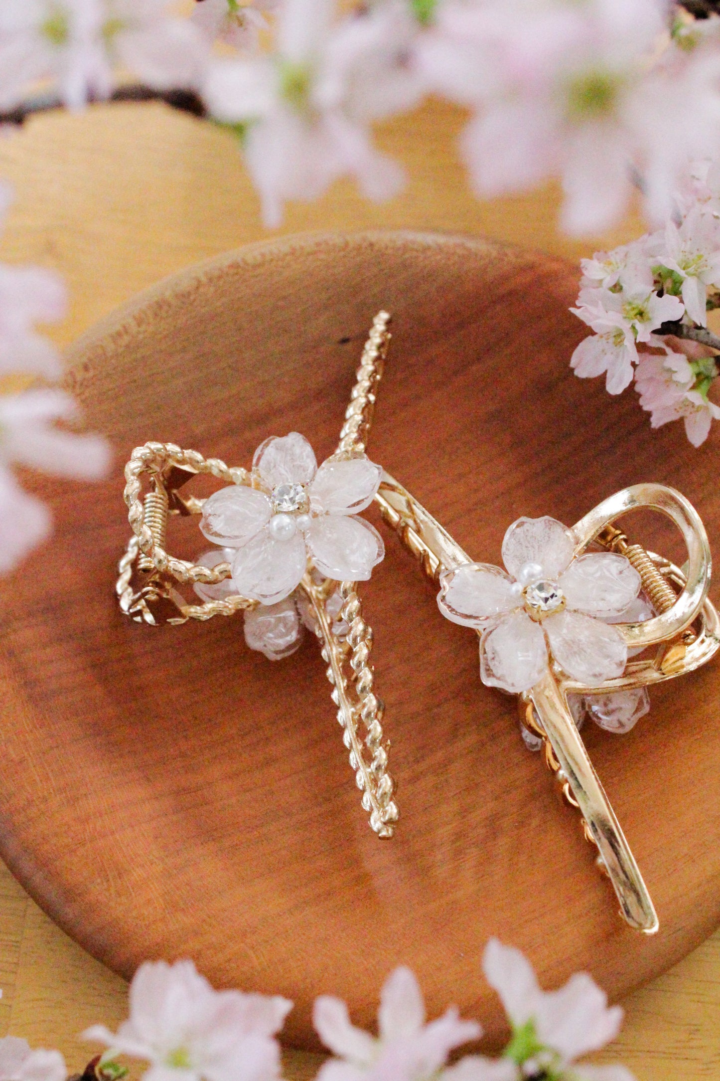 Someiyoshino Sakura Hair Clip - White Big