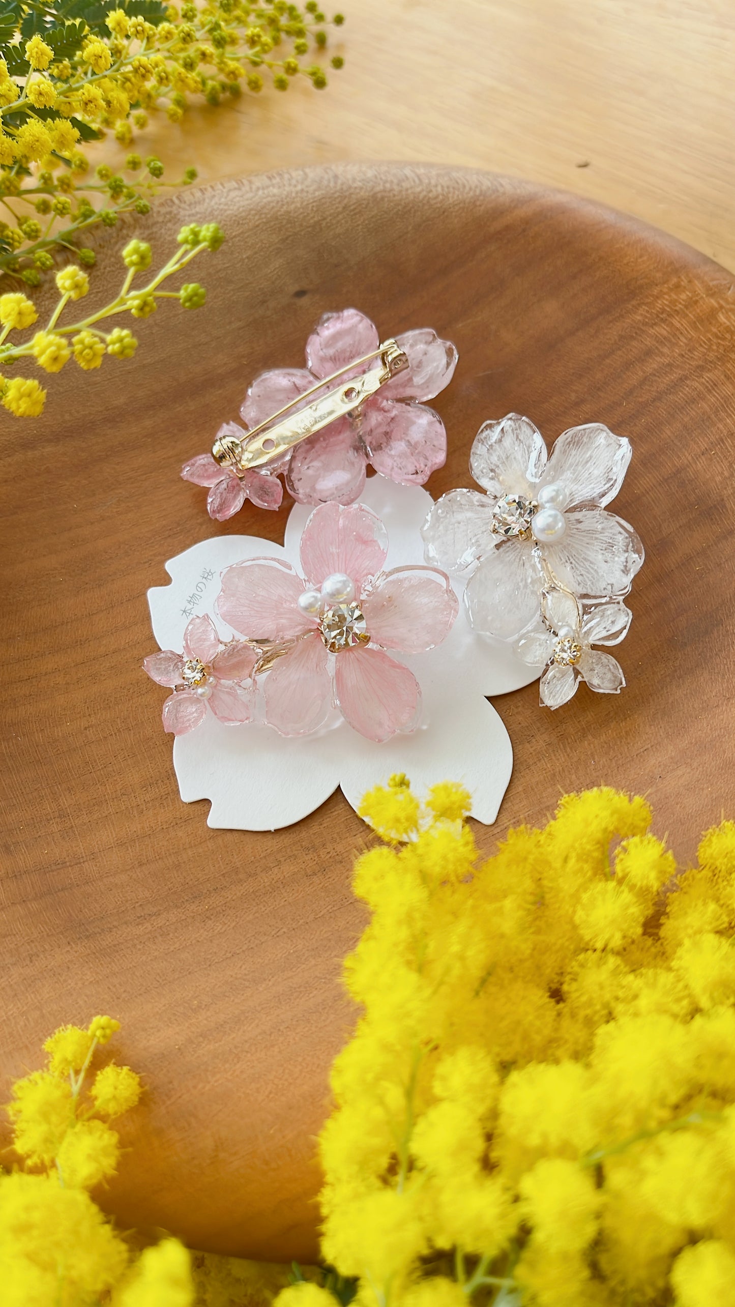 Someiyoshino  Brooch  No.1