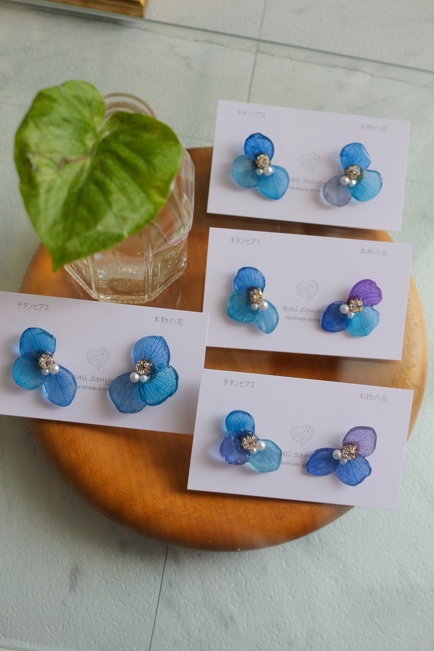 Hydrangea Wing No.129- Titanium Pierce(ピアス)
