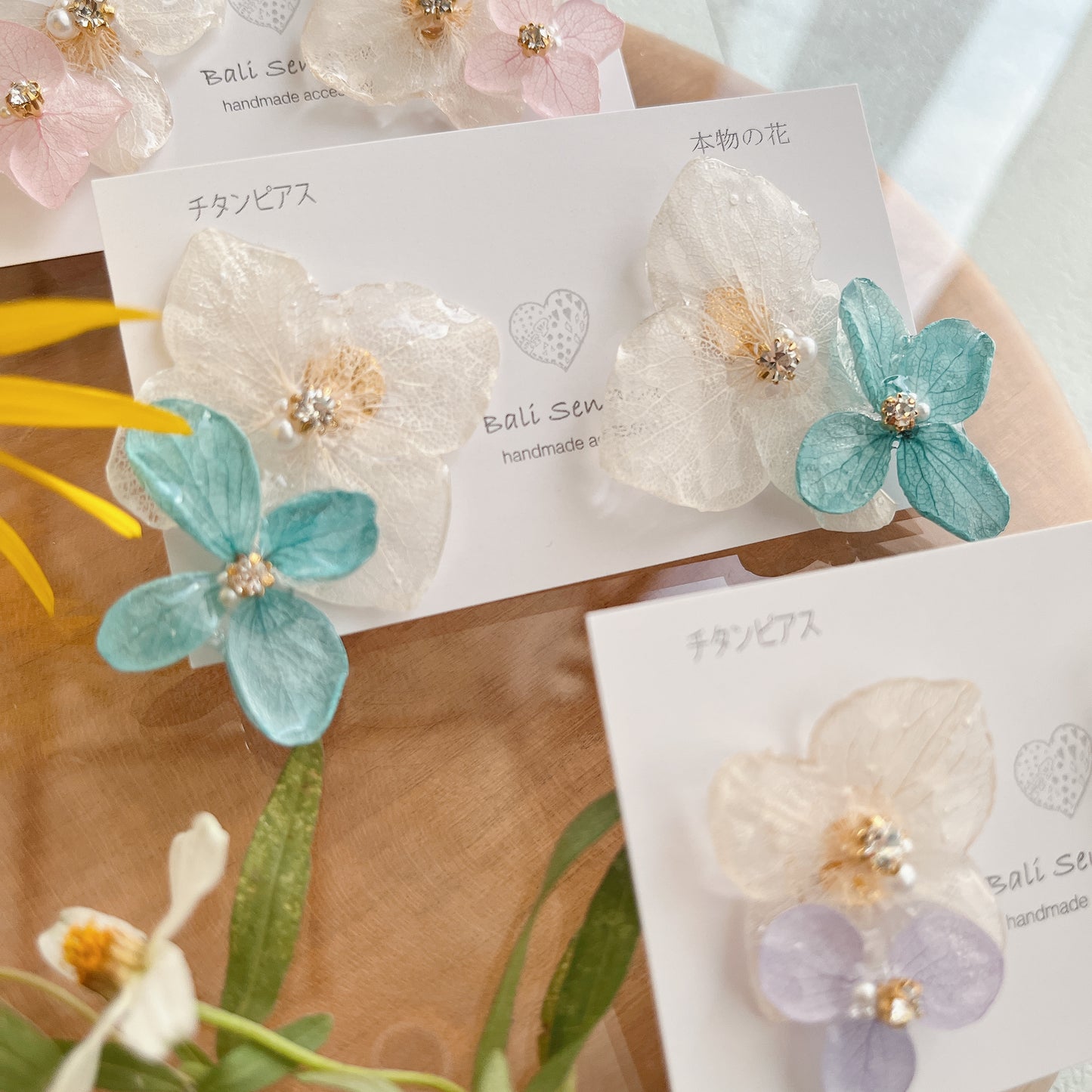 Paired Hydrangea No.16 - Titanium Pierce(ピアス)Limited item