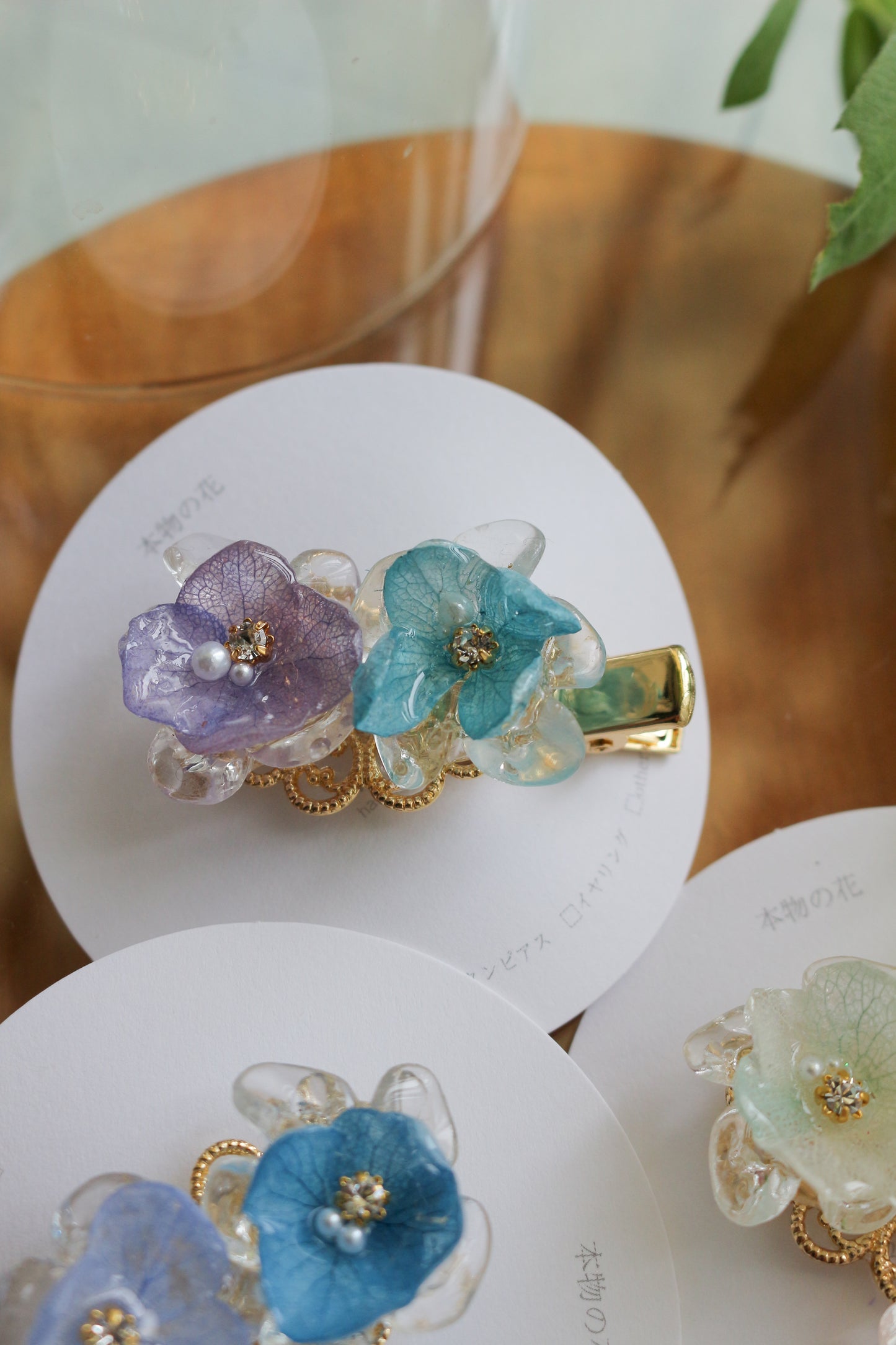 Clear Flowers Hair Clip - No.2