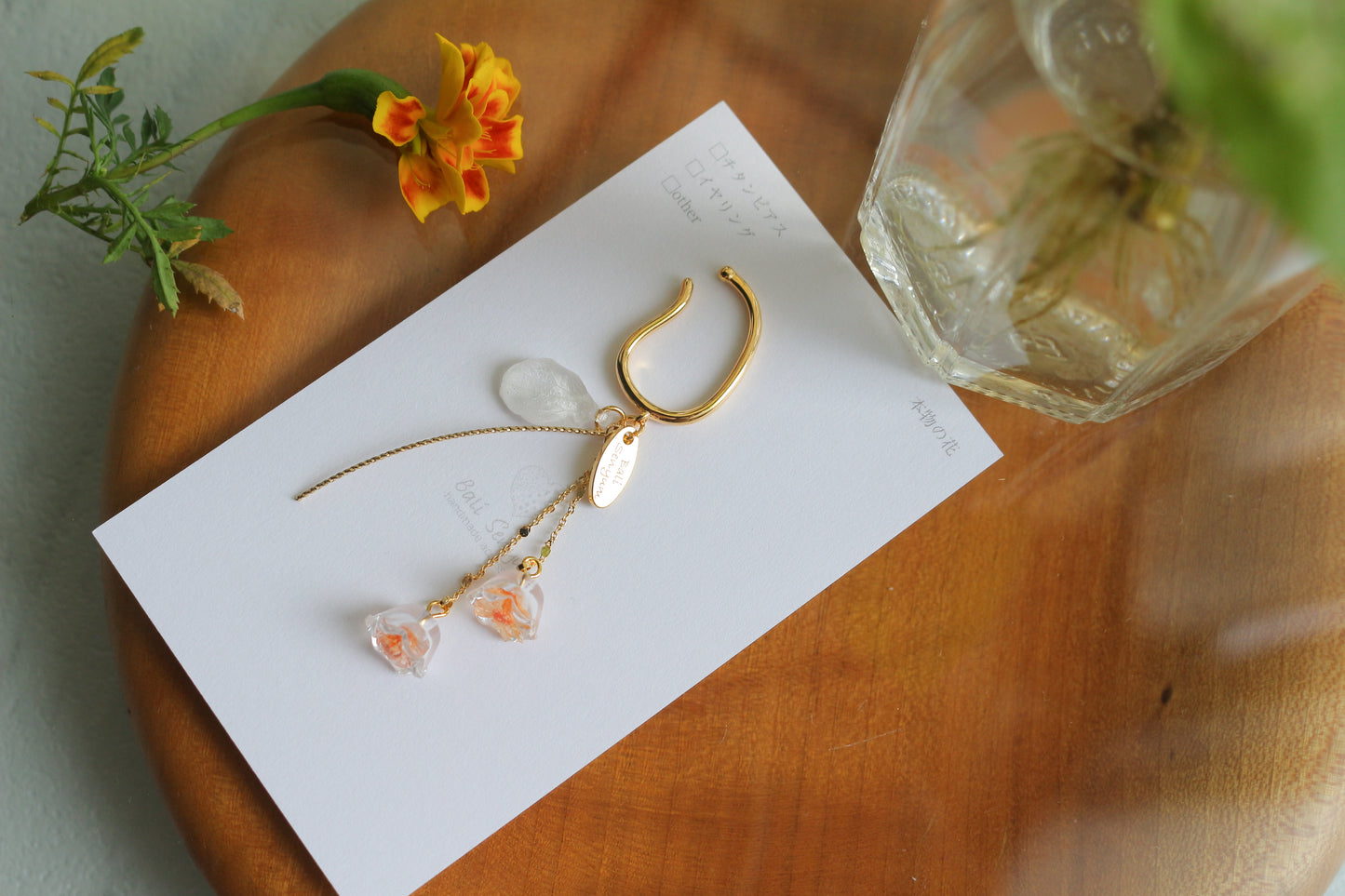 Floral Ear-cuff - 残暑の風
