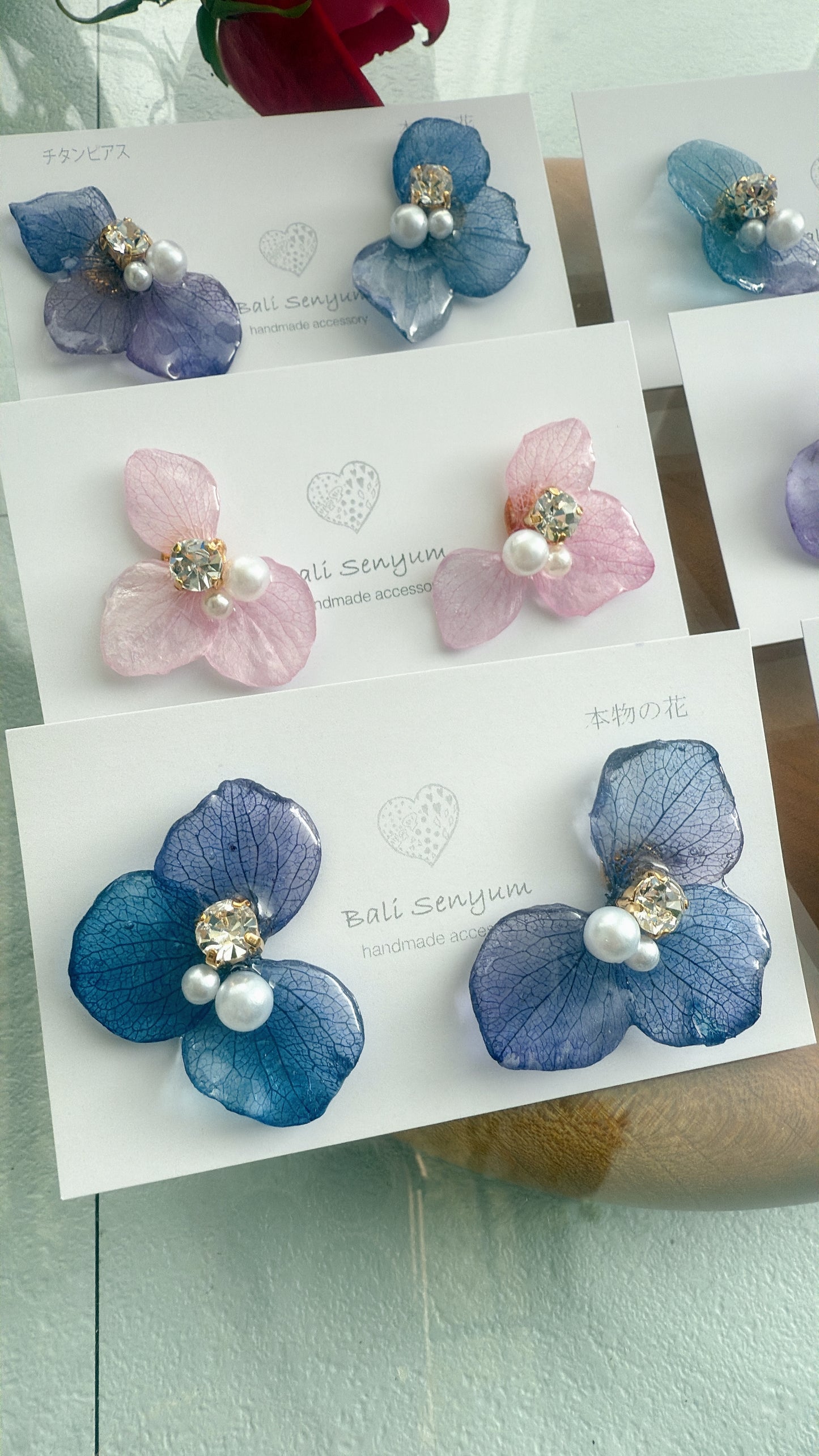 Hydrangea Wing No.112- Titanium Pierce(ピアス)