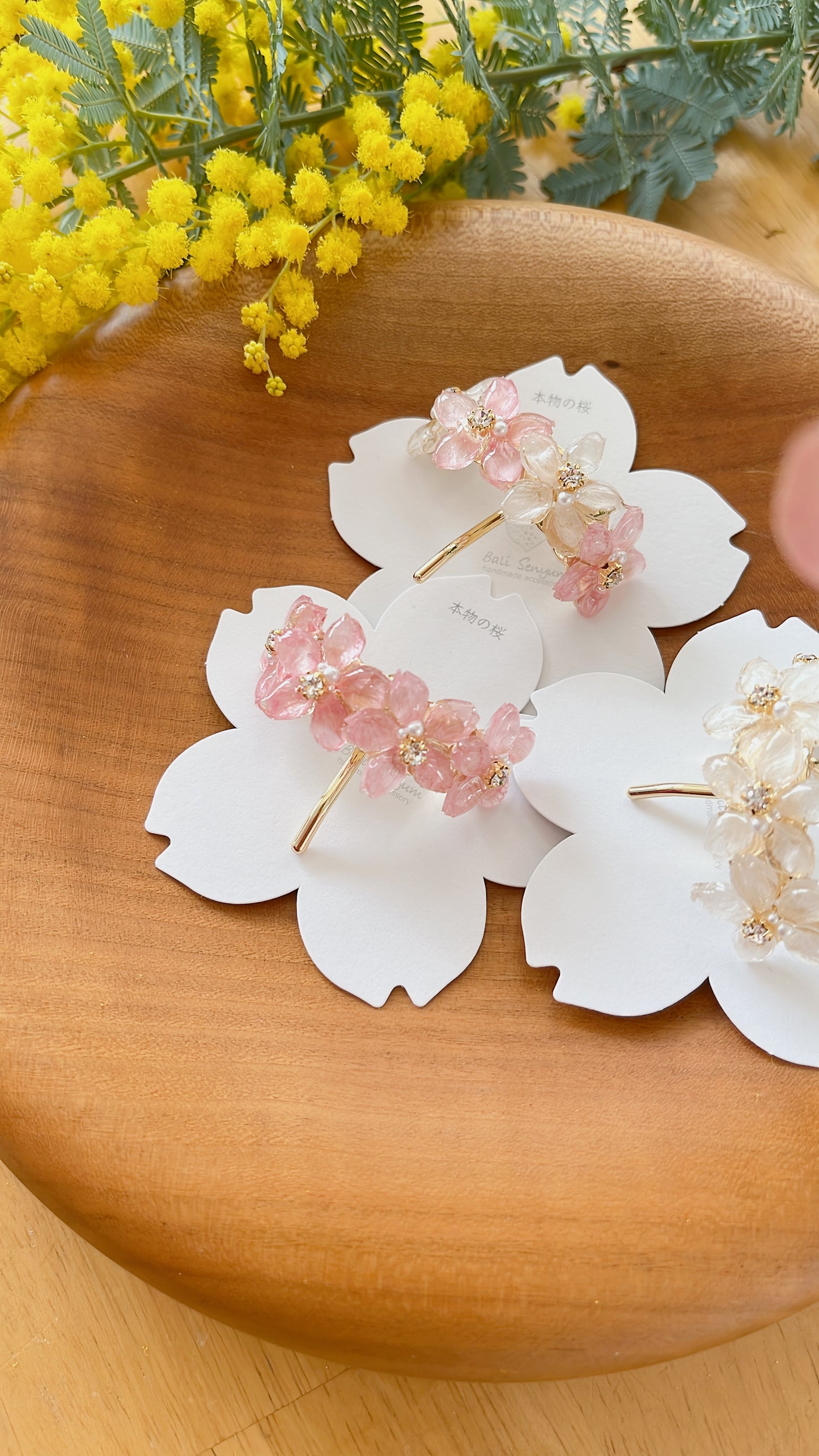 Someiyoshino Ponytail Hook Hair Accessory No.19
