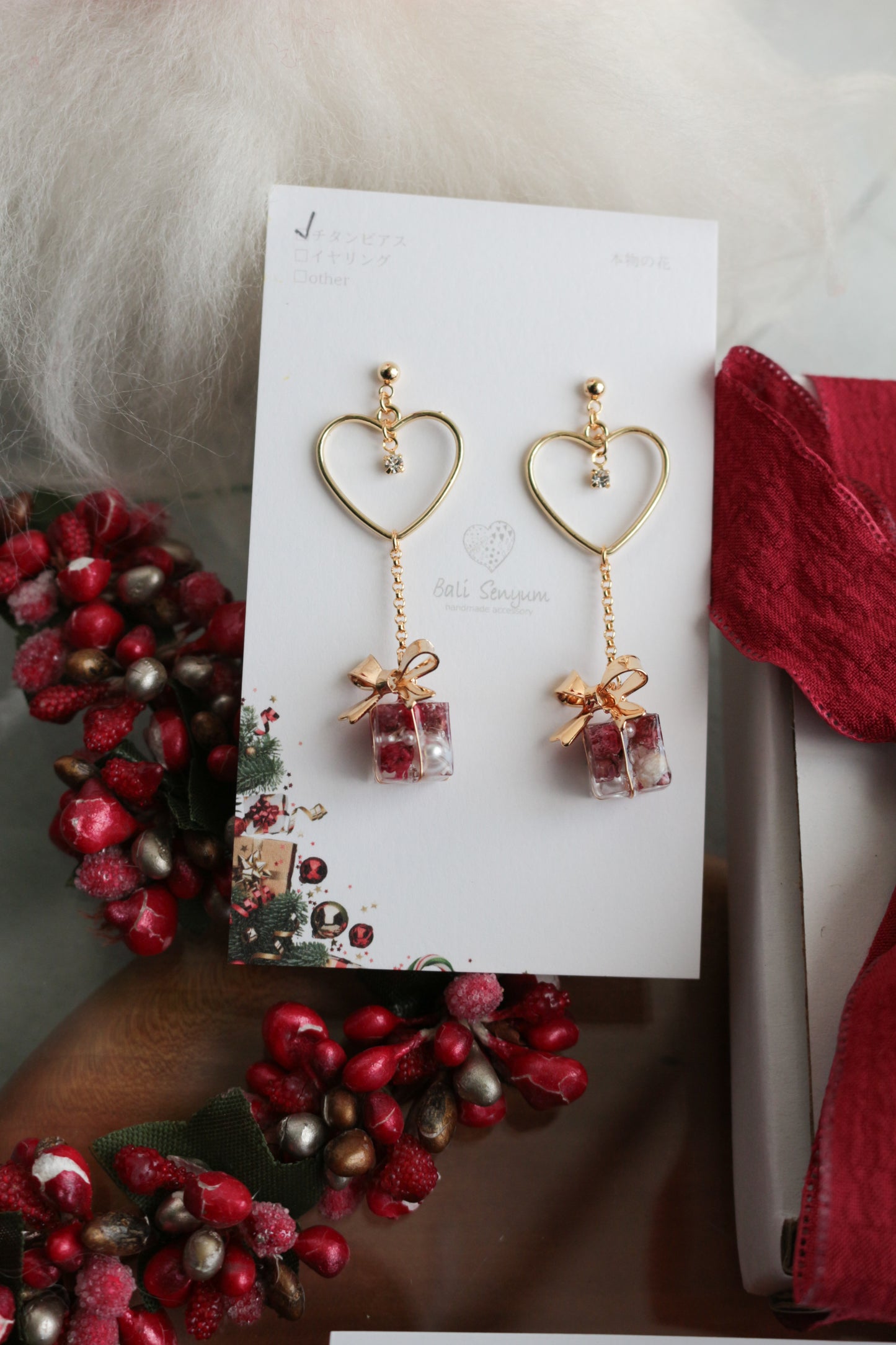 Christmas Heart Earring