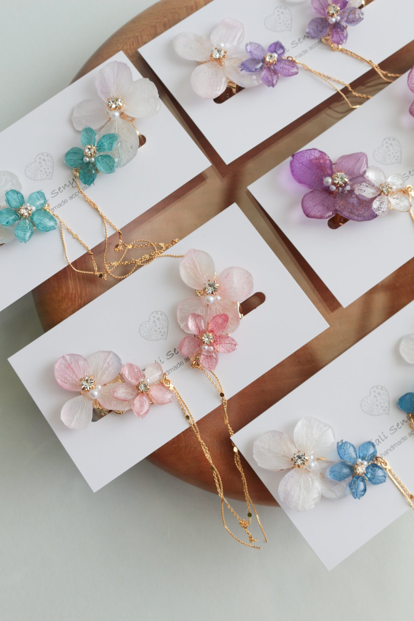 Hydrangea Flying Butterfly No.36 - Clip-on(イヤリング)